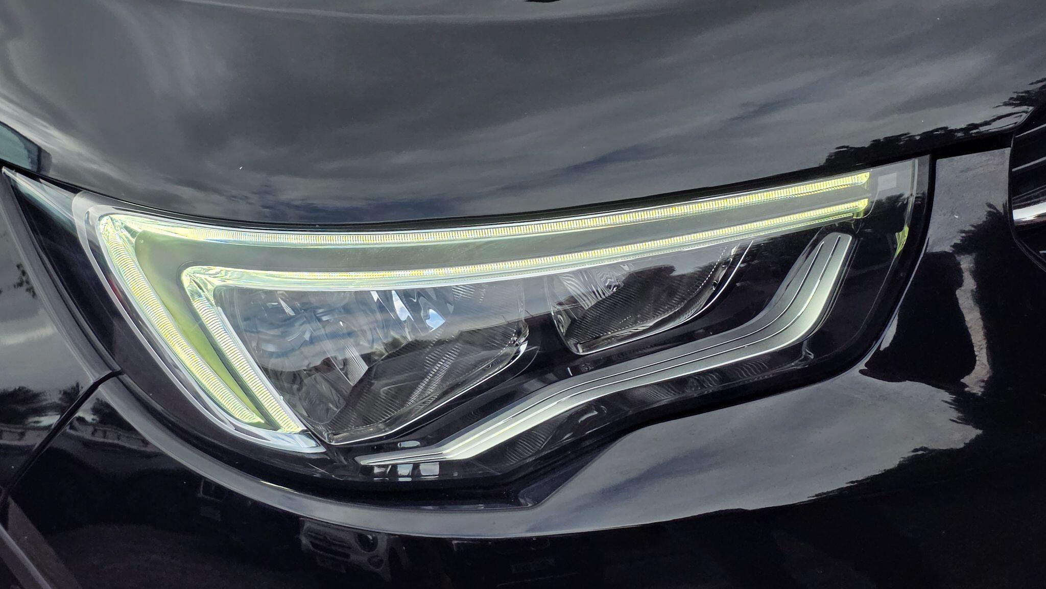 Vauxhall Grandland X - Image 13