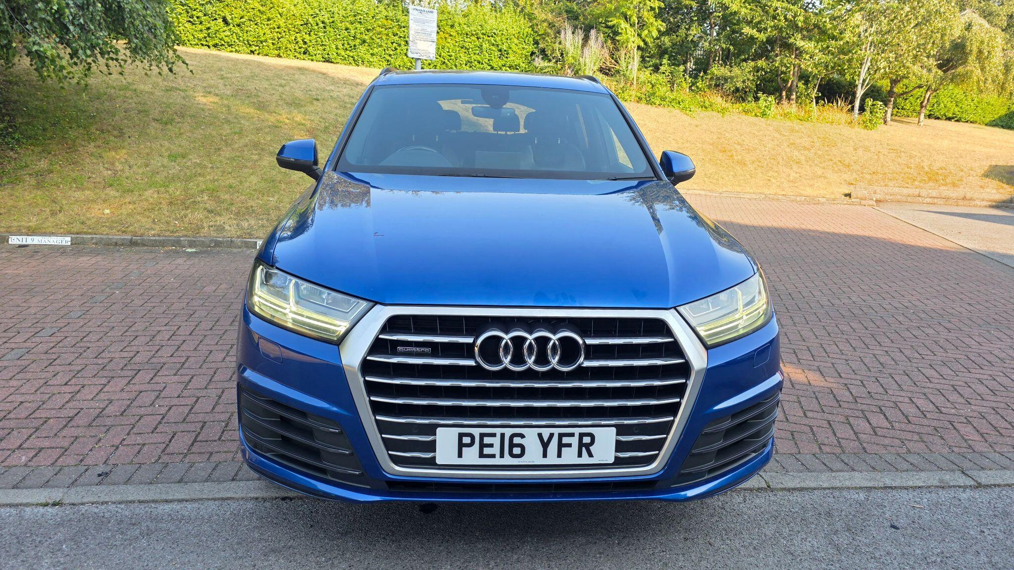 Audi Q7 - Image 3