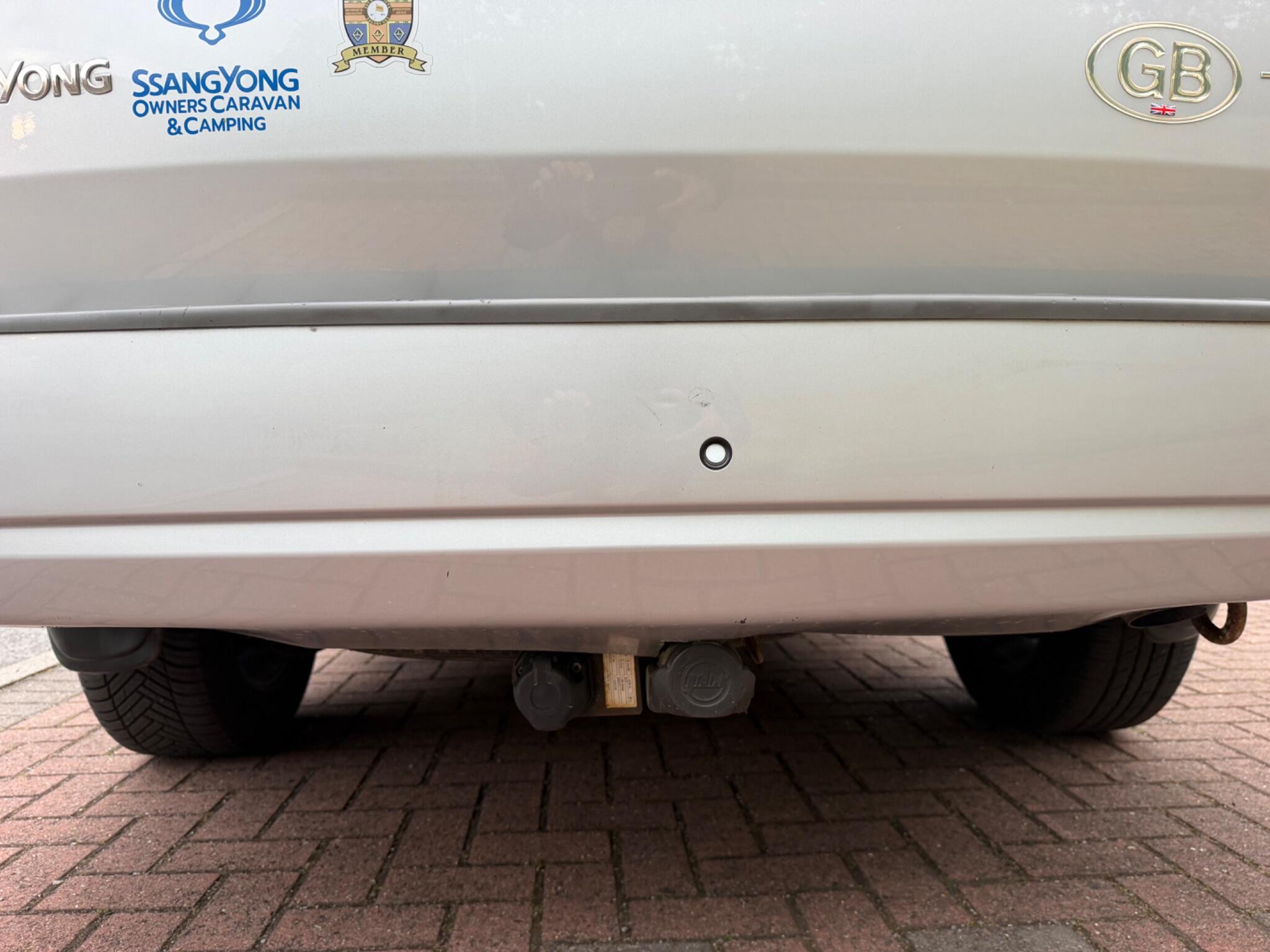 Ssangyong Turismo - Image 18