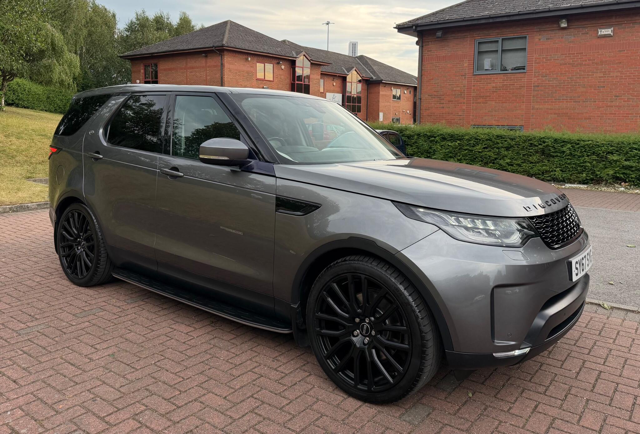 Land Rover Discovery - Image 2