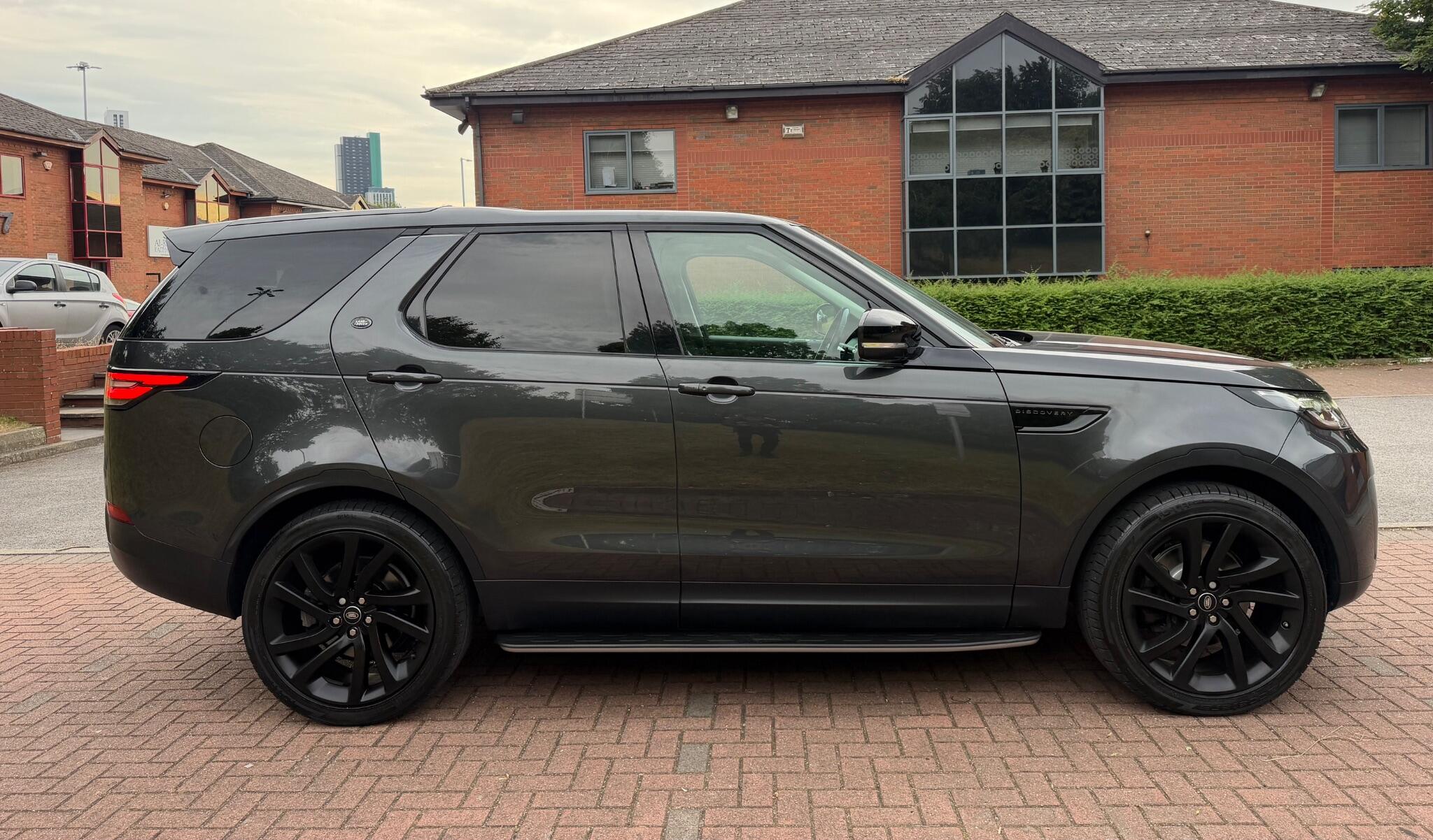 Land Rover Discovery - Image 6