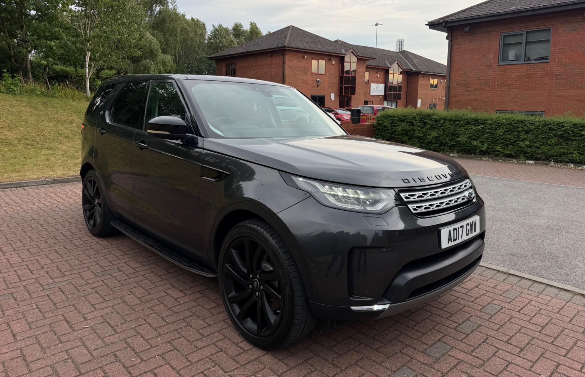 Land Rover Discovery - Image 10