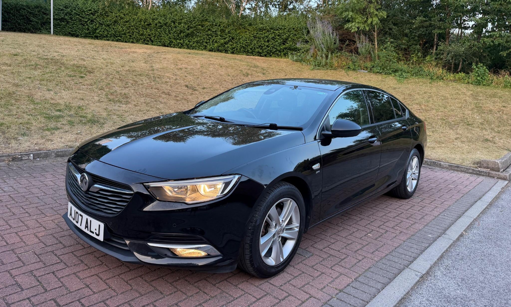 Vauxhall Insignia - Image 8