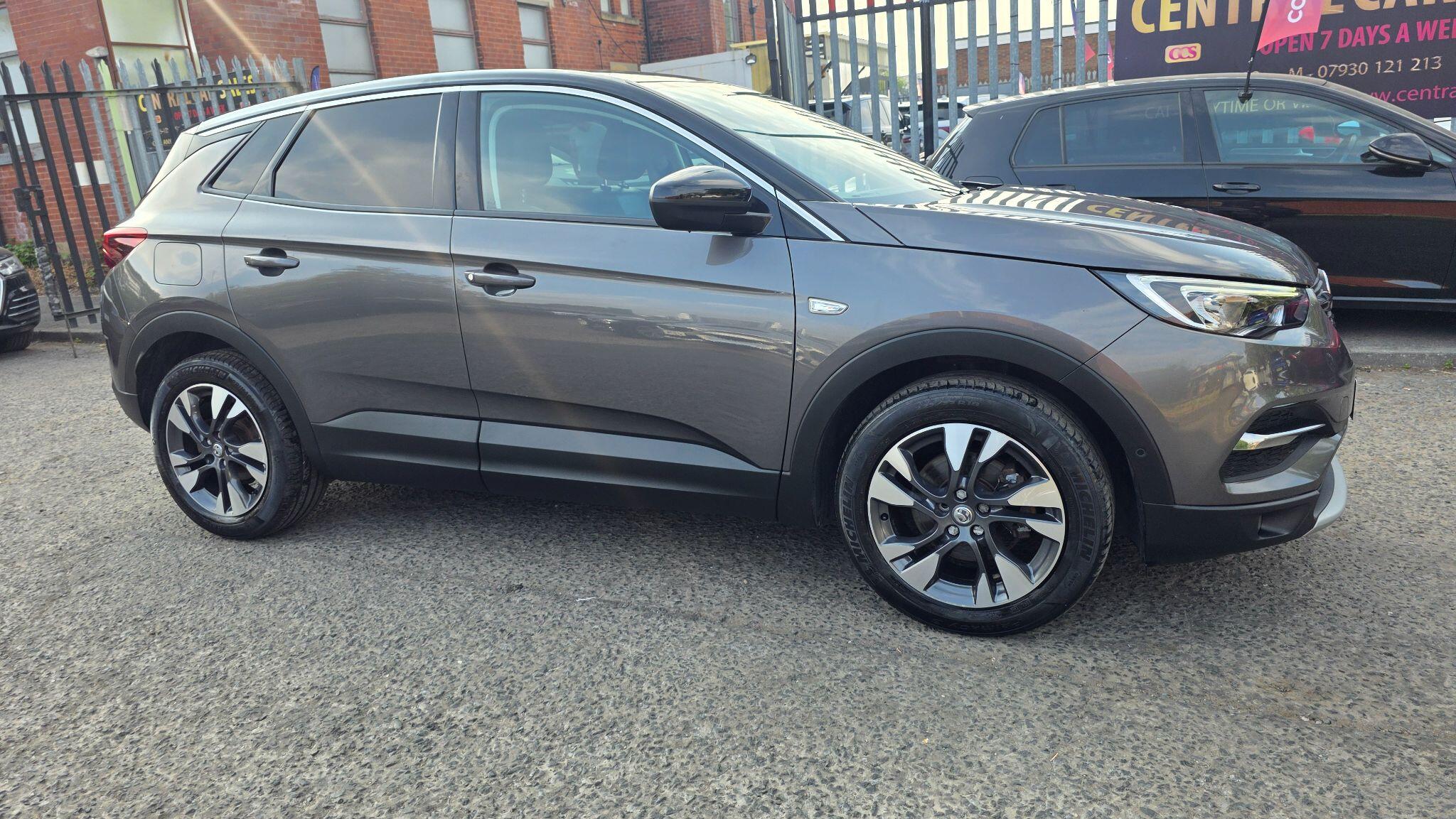 Vauxhall Grandland X - Image 2
