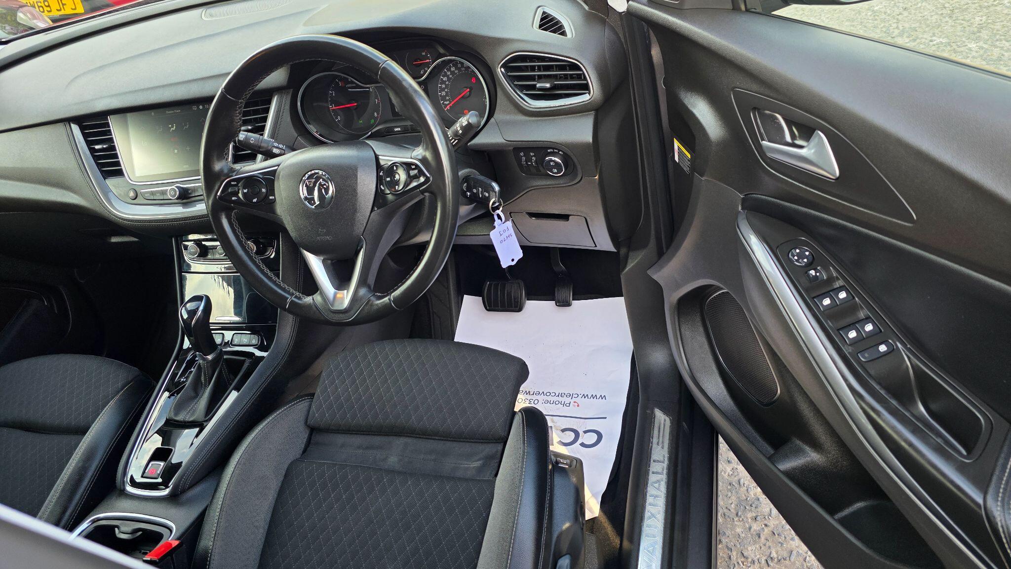 Vauxhall Grandland X - Image 12