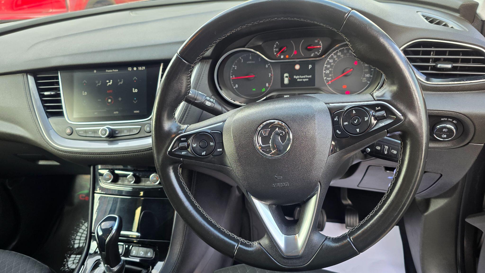 Vauxhall Grandland X - Image 17