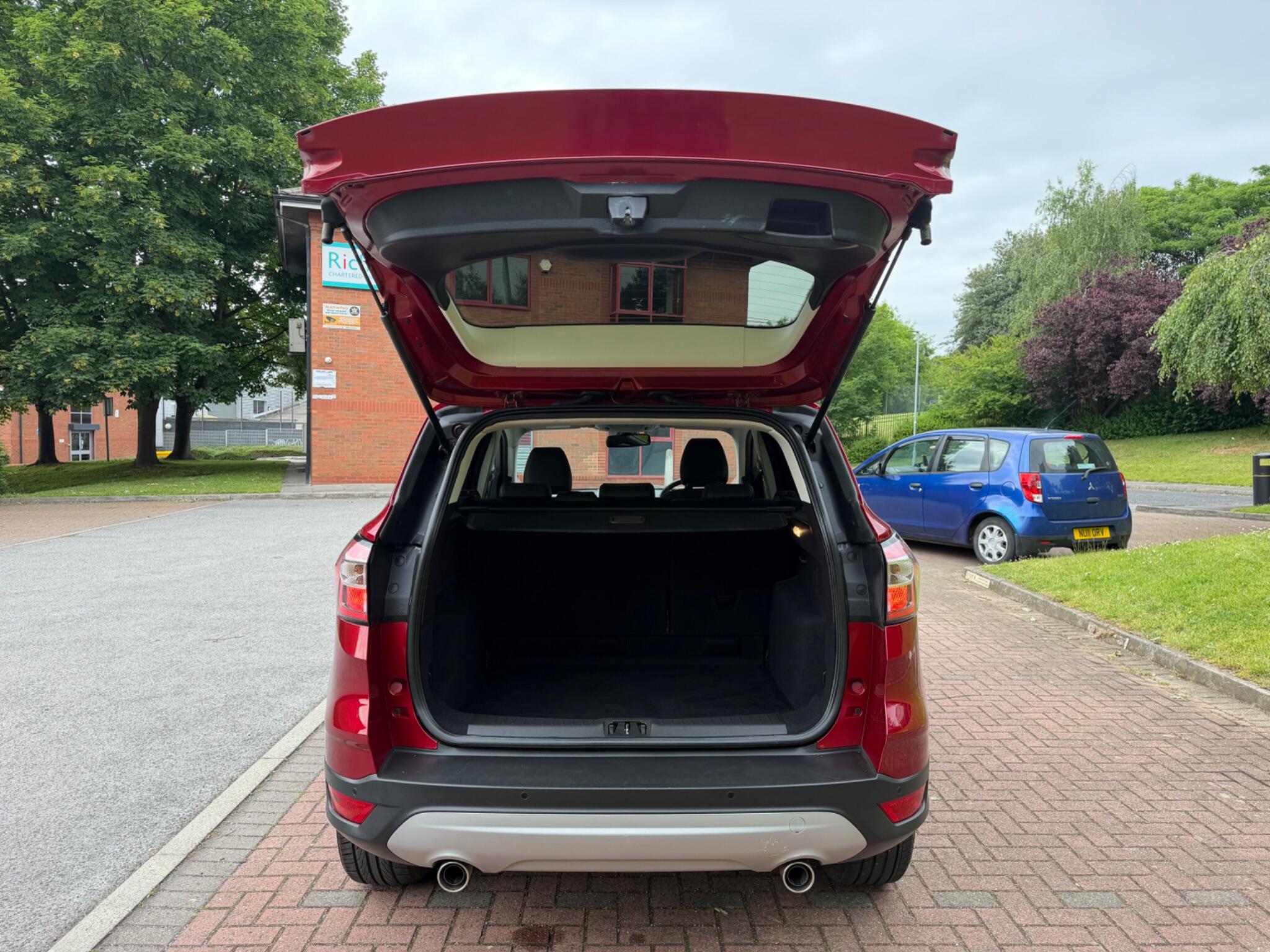 Ford Kuga - Image 14
