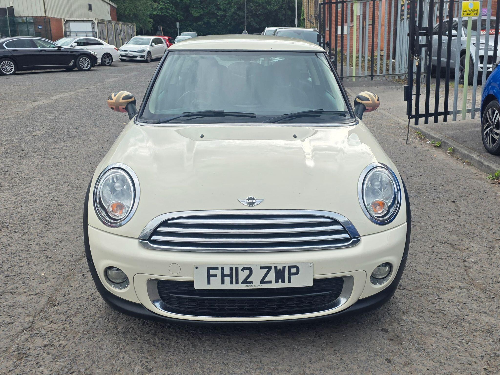 MINI Hatch - Image 3