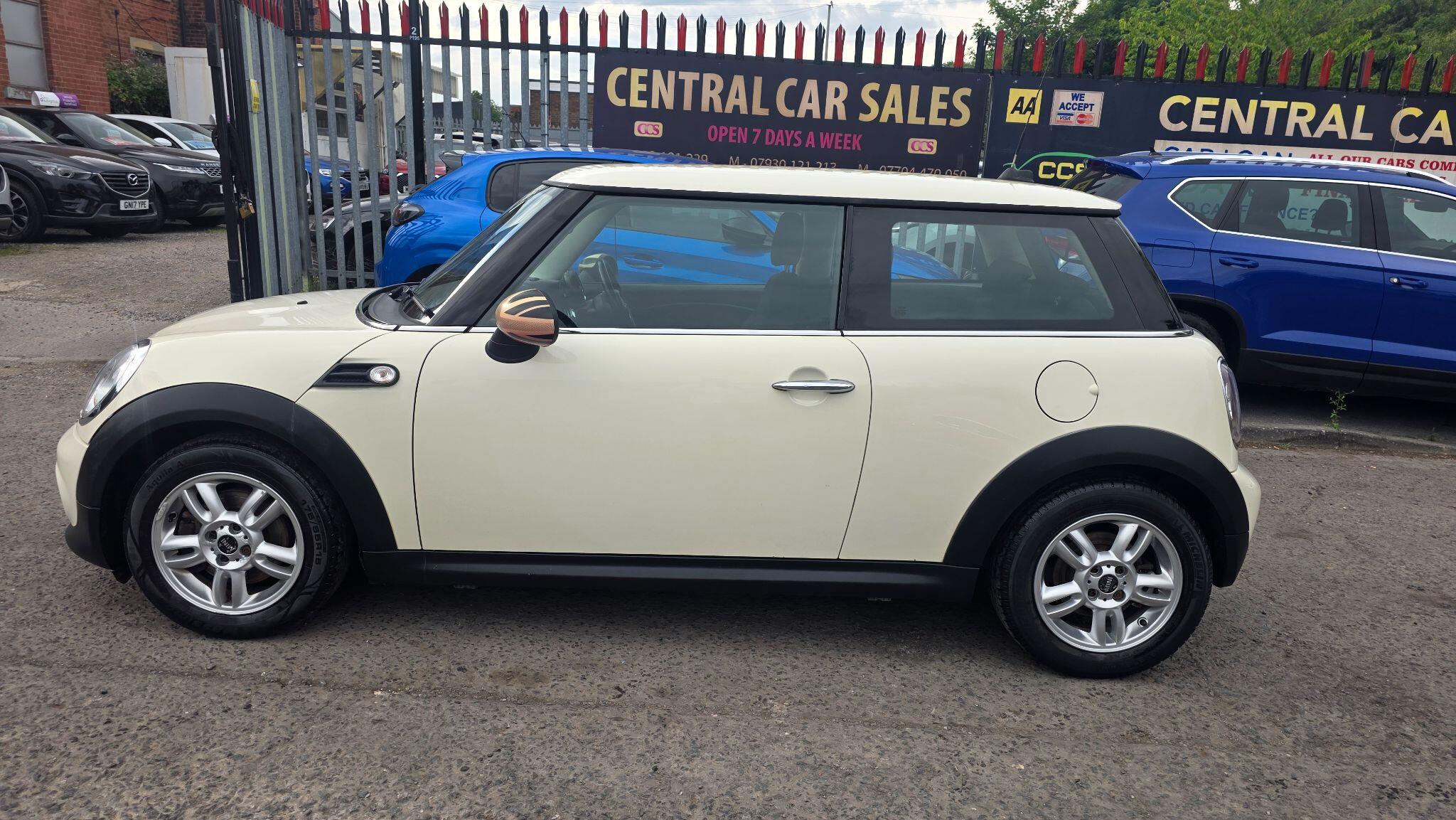 MINI Hatch - Image 11