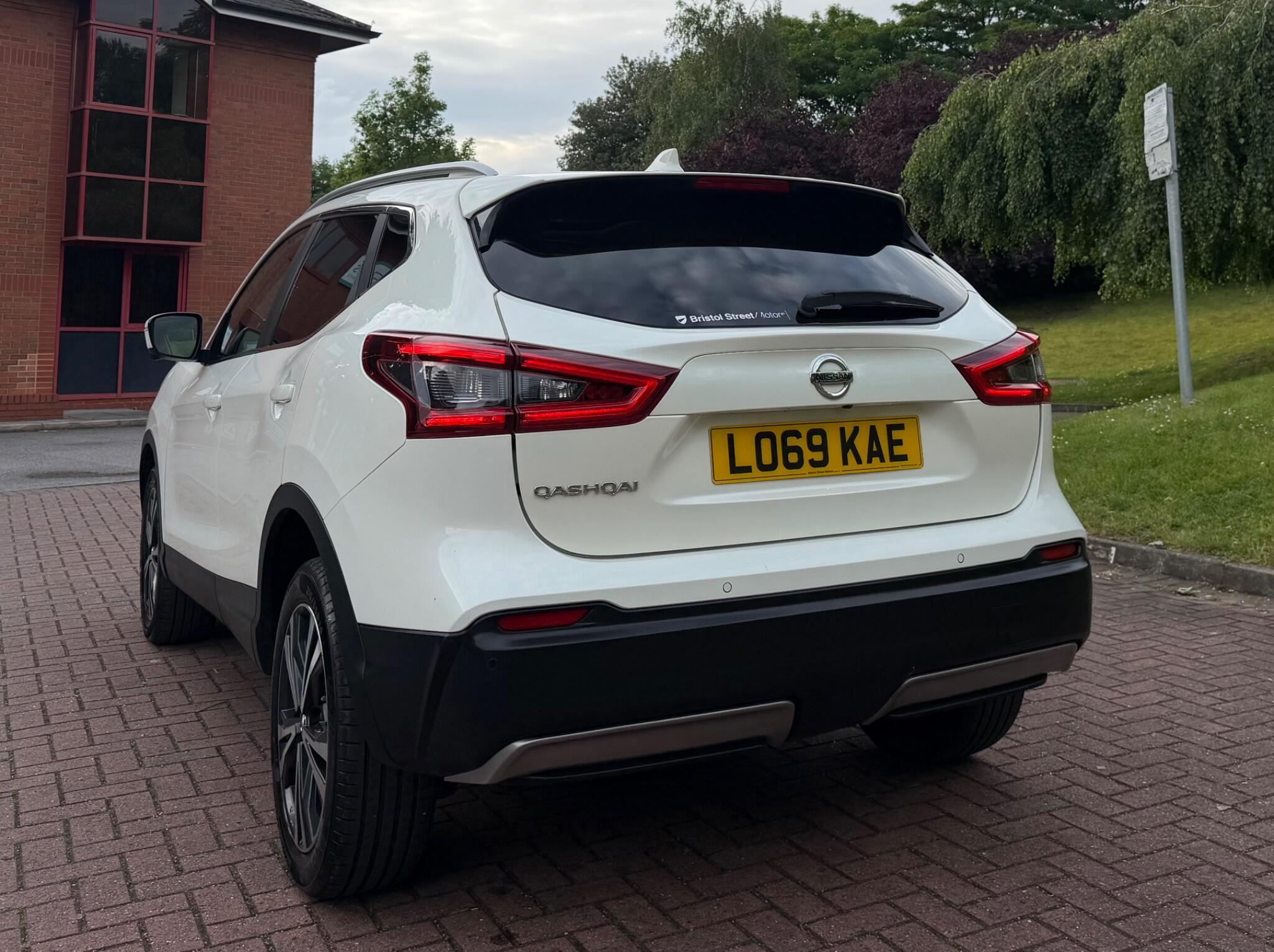 Nissan Qashqai - Image 11