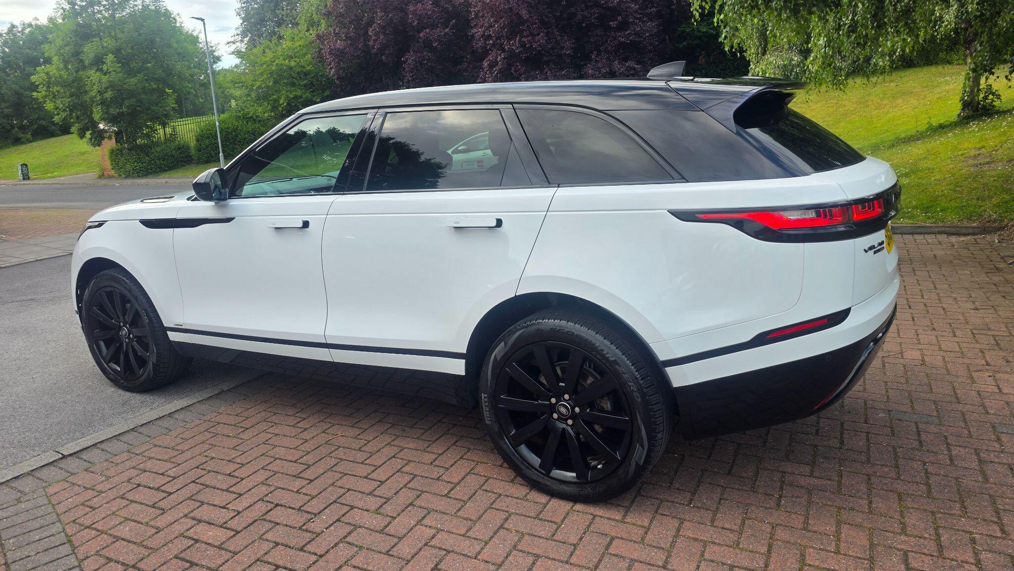 Land Rover Range Rover Velar - Image 16