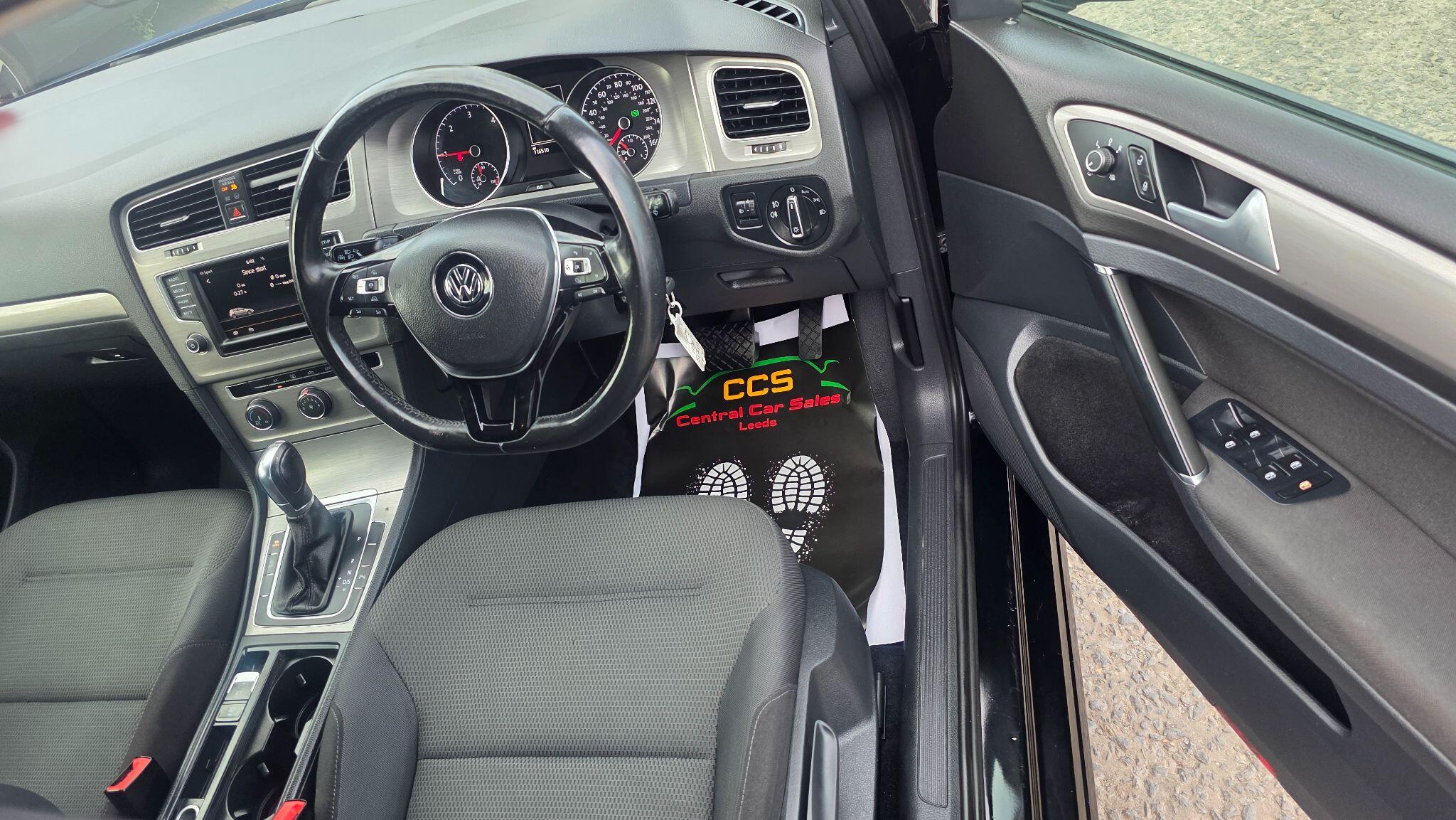 Volkswagen Golf - Image 19