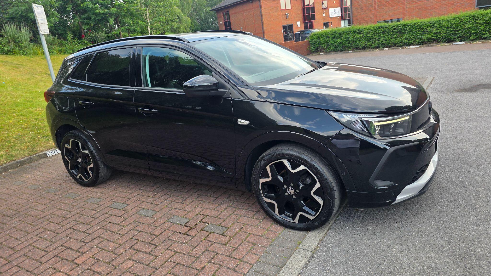 Vauxhall Grandland - Image 2