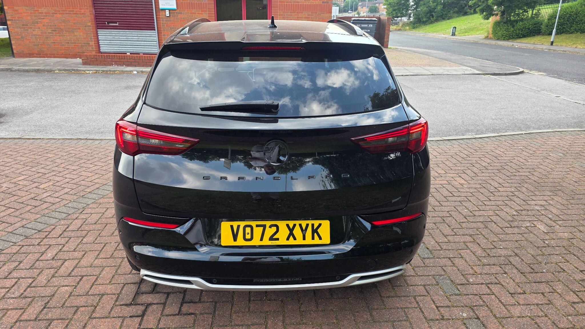 Vauxhall Grandland - Image 11