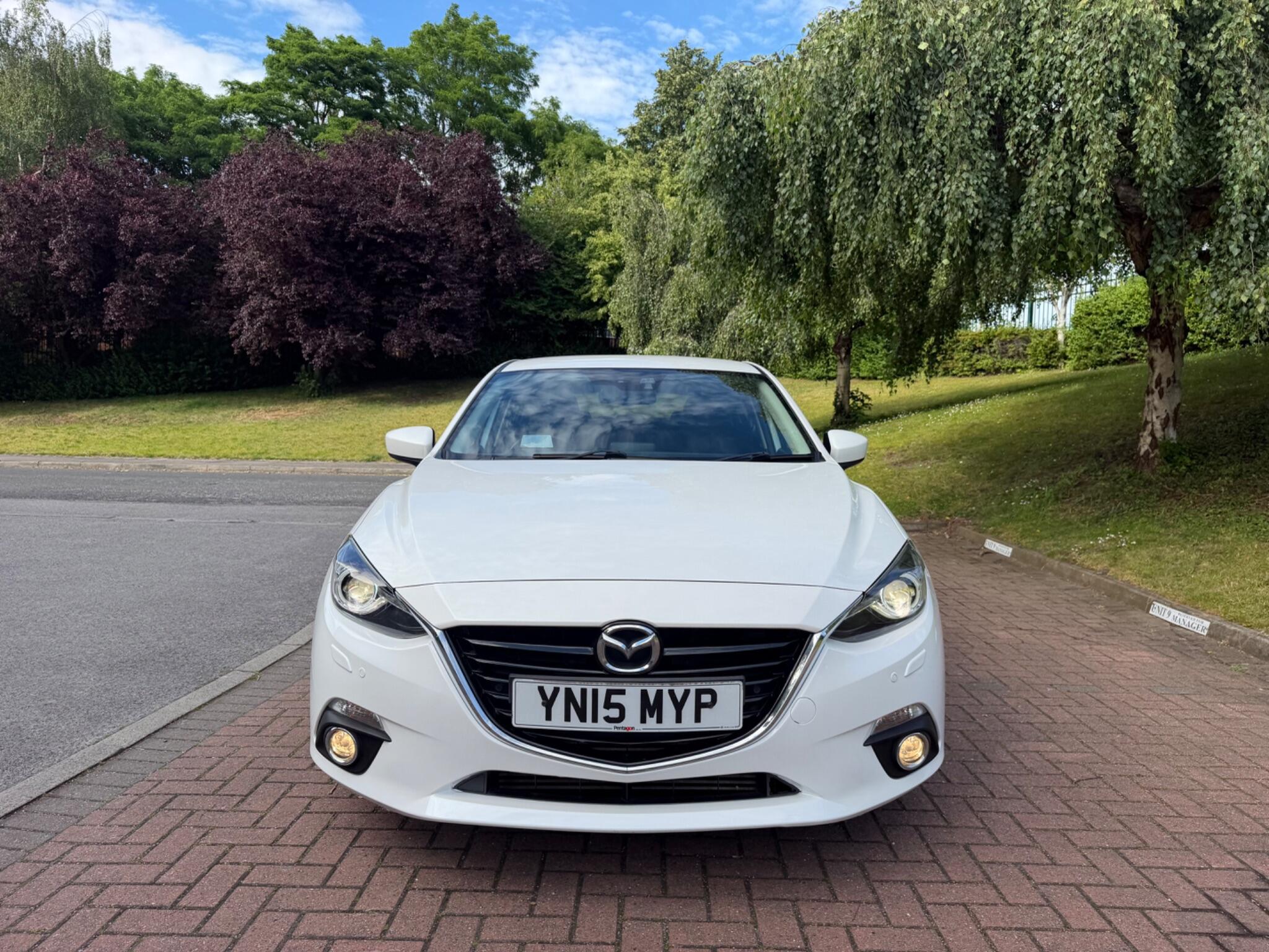 Mazda MAZDA3 - Image 3