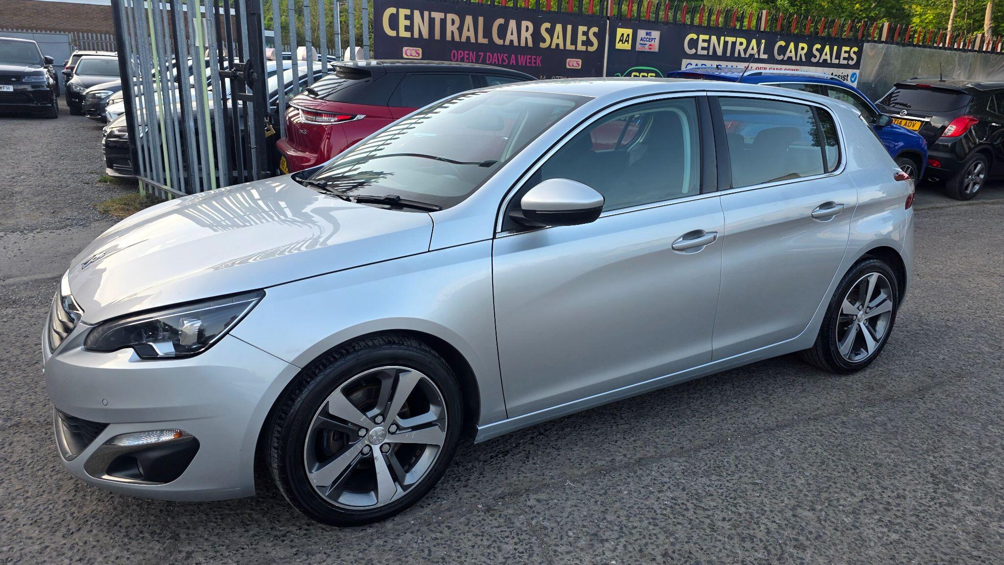Peugeot 308 - Image 18