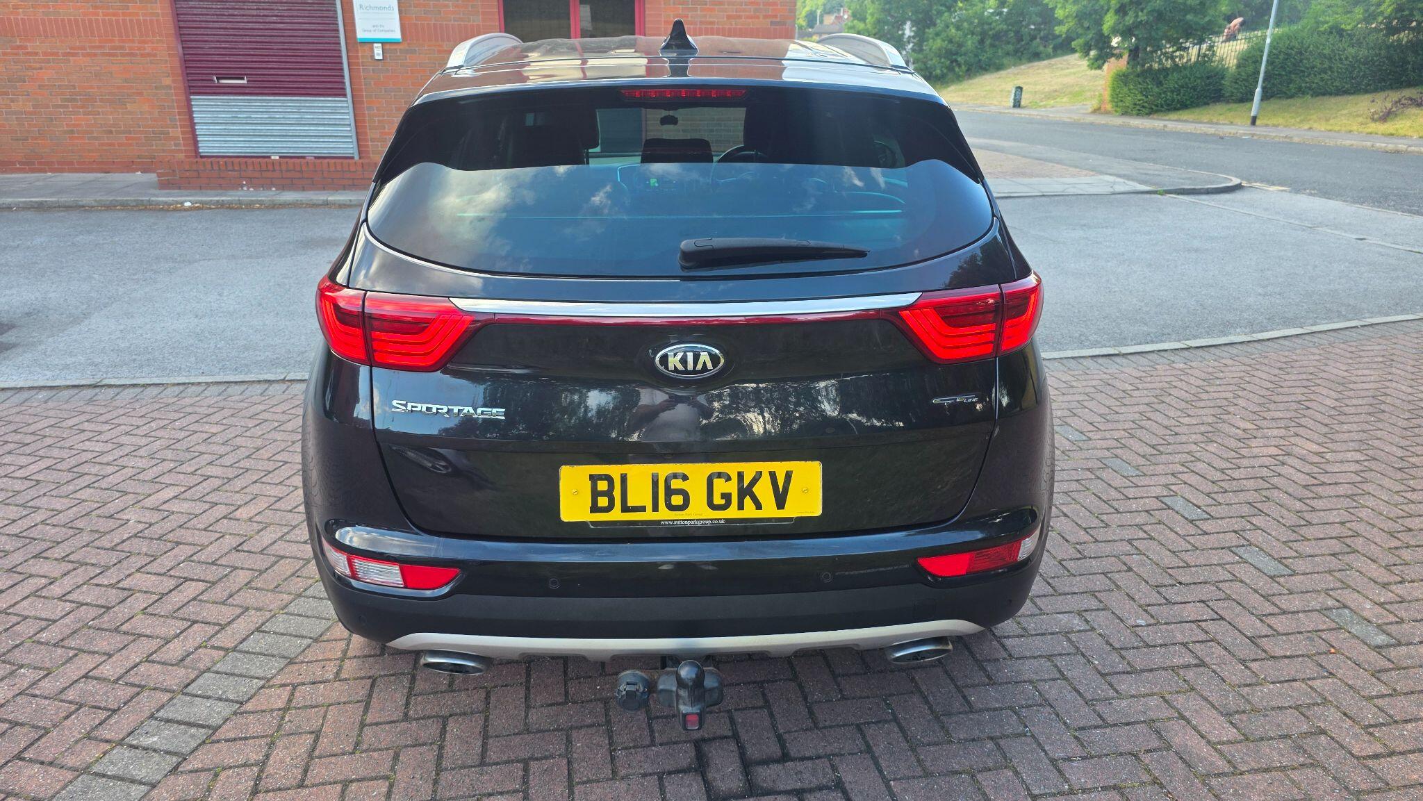 Kia Sportage - Image 11