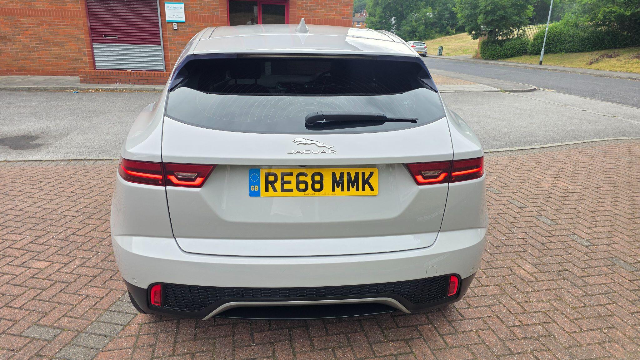 Jaguar E-Pace - Image 10