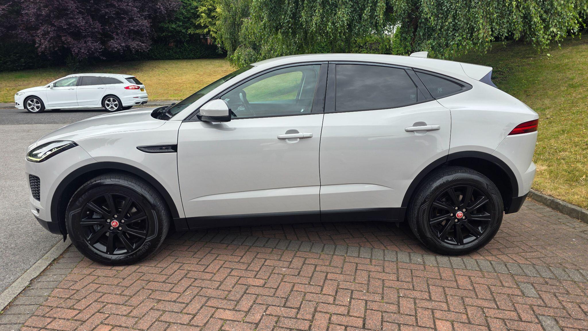 Jaguar E-Pace - Image 14