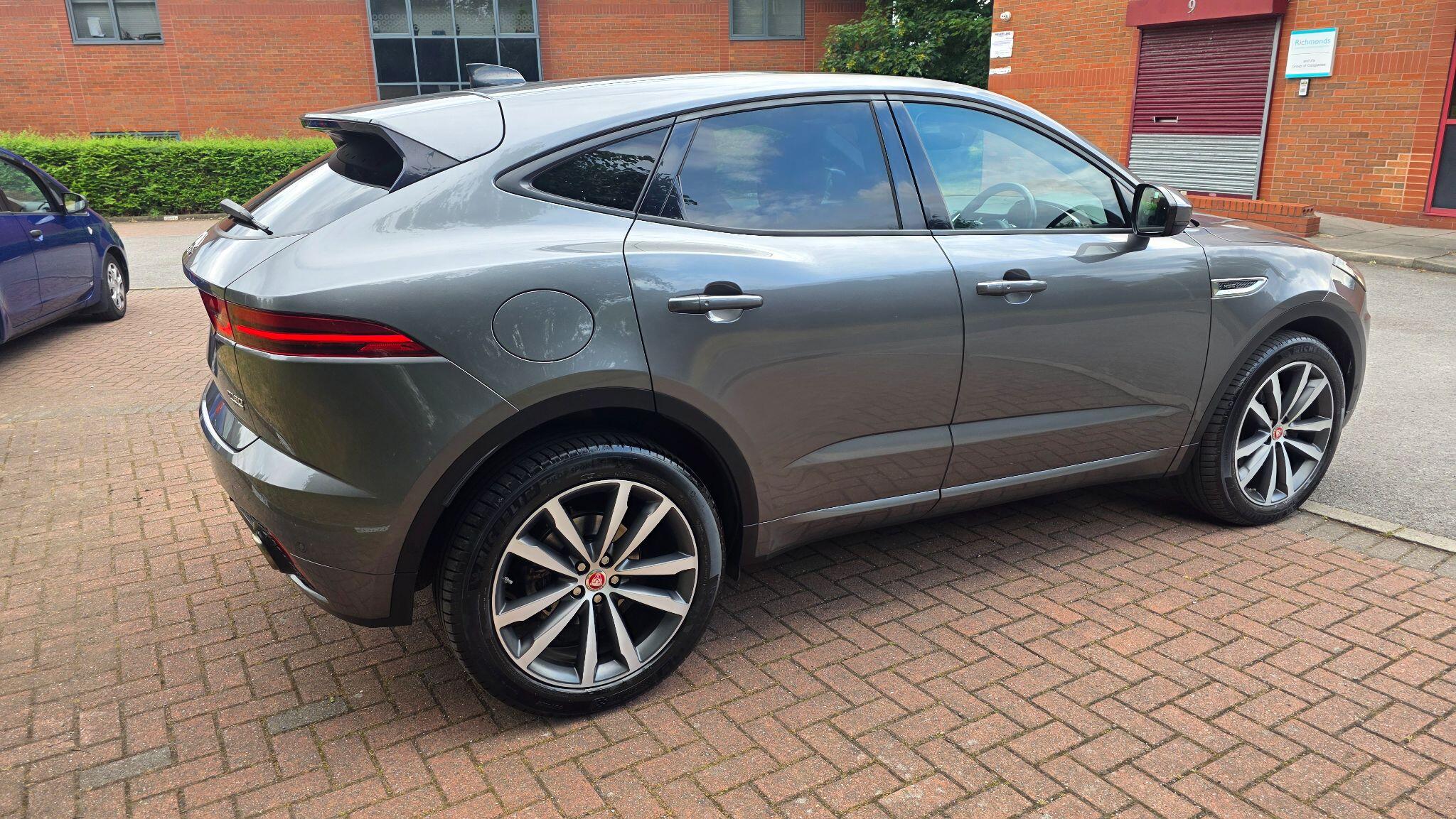 Jaguar E-Pace - Image 10