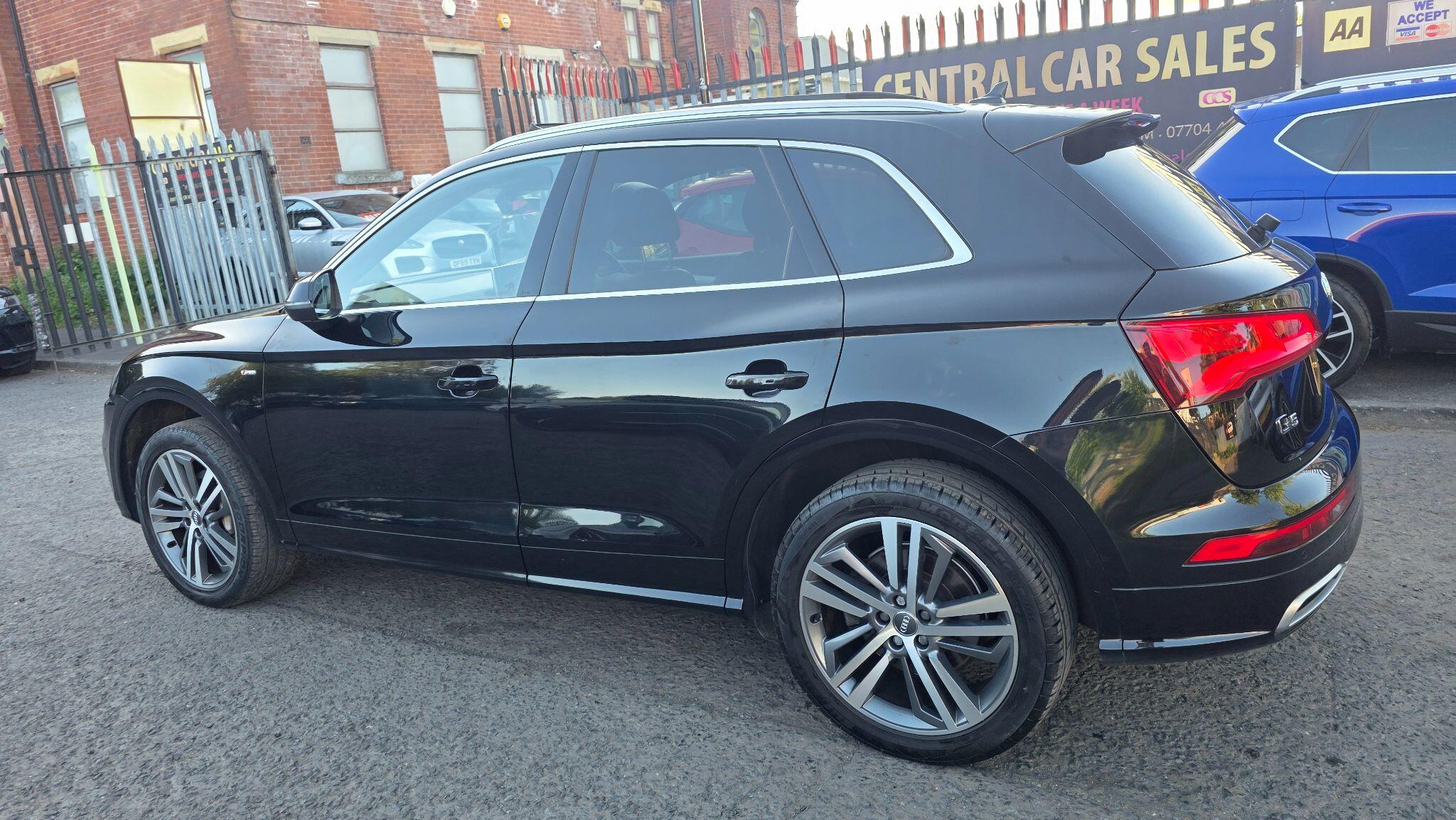Audi Q5 - Image 14