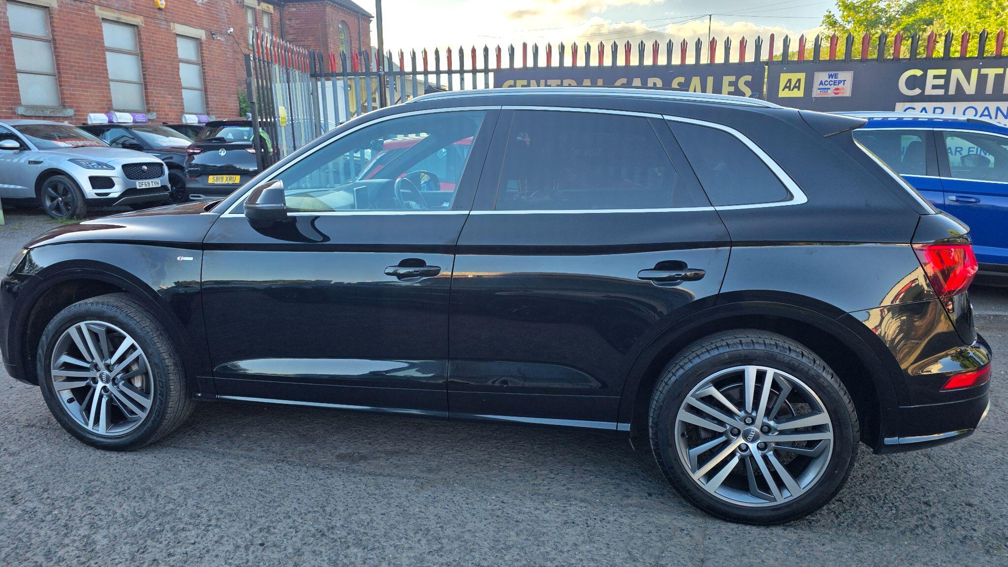 Audi Q5 - Image 15