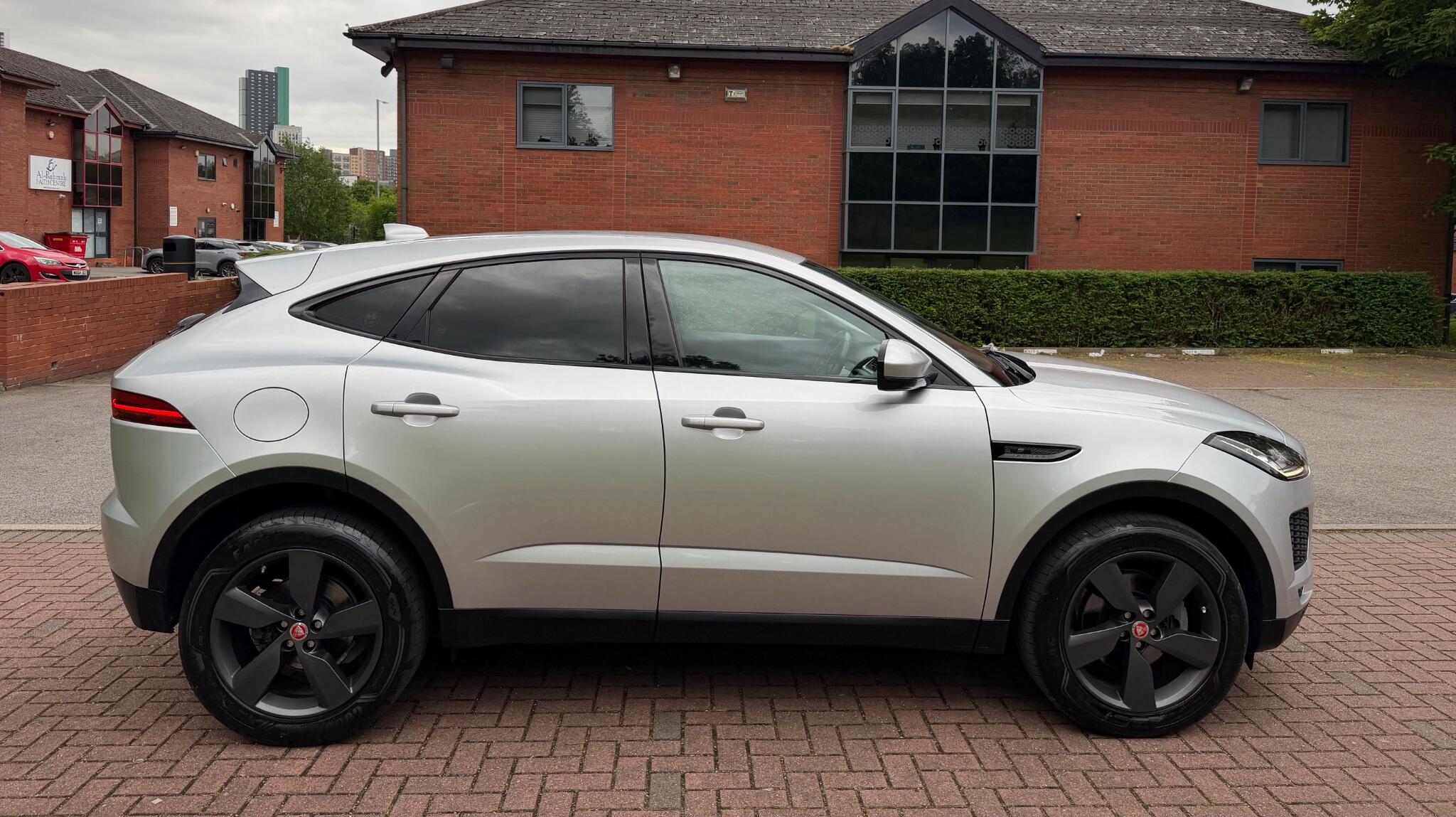 Jaguar E-Pace - Image 4