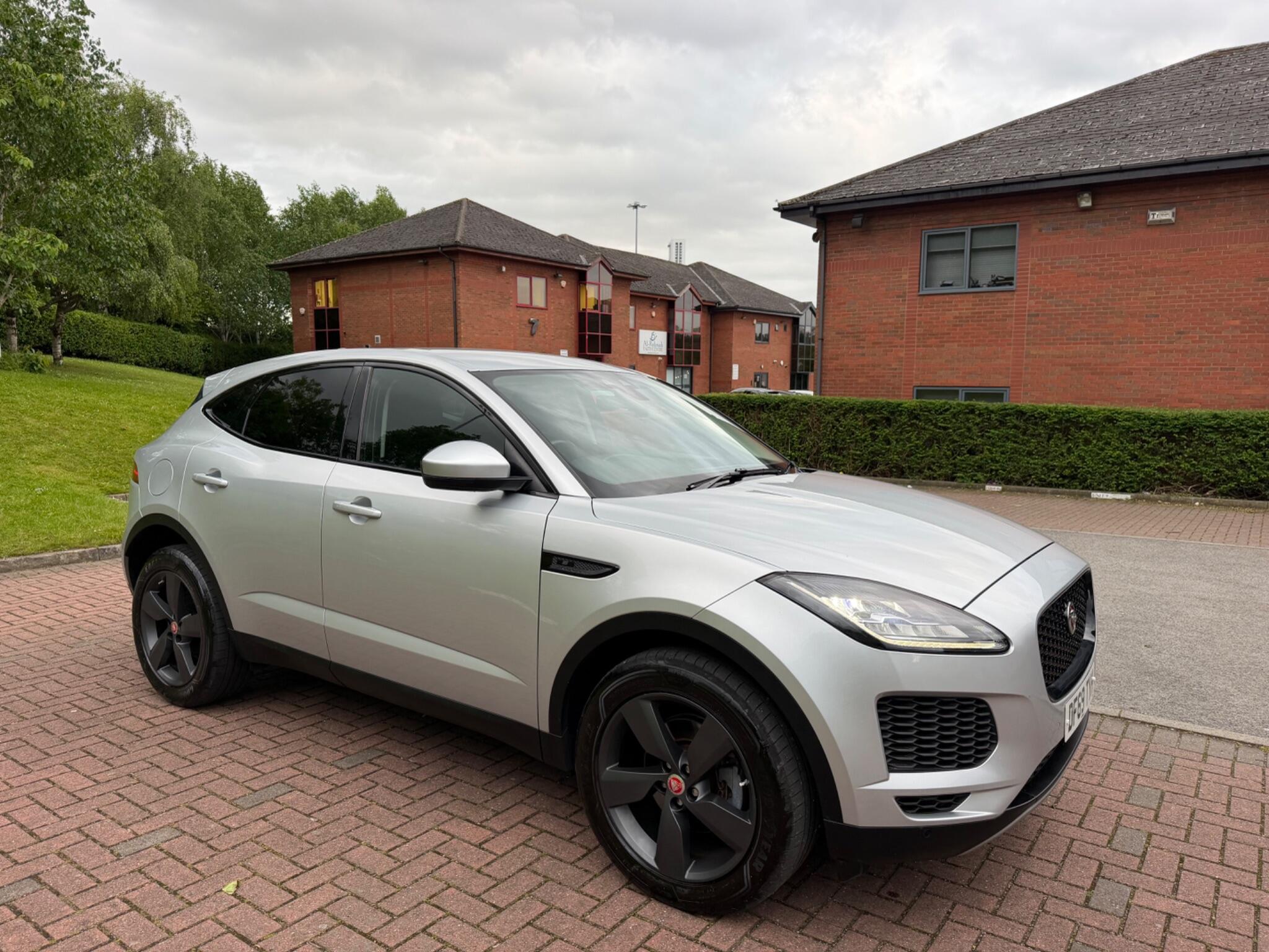 Jaguar E-Pace - Image 5