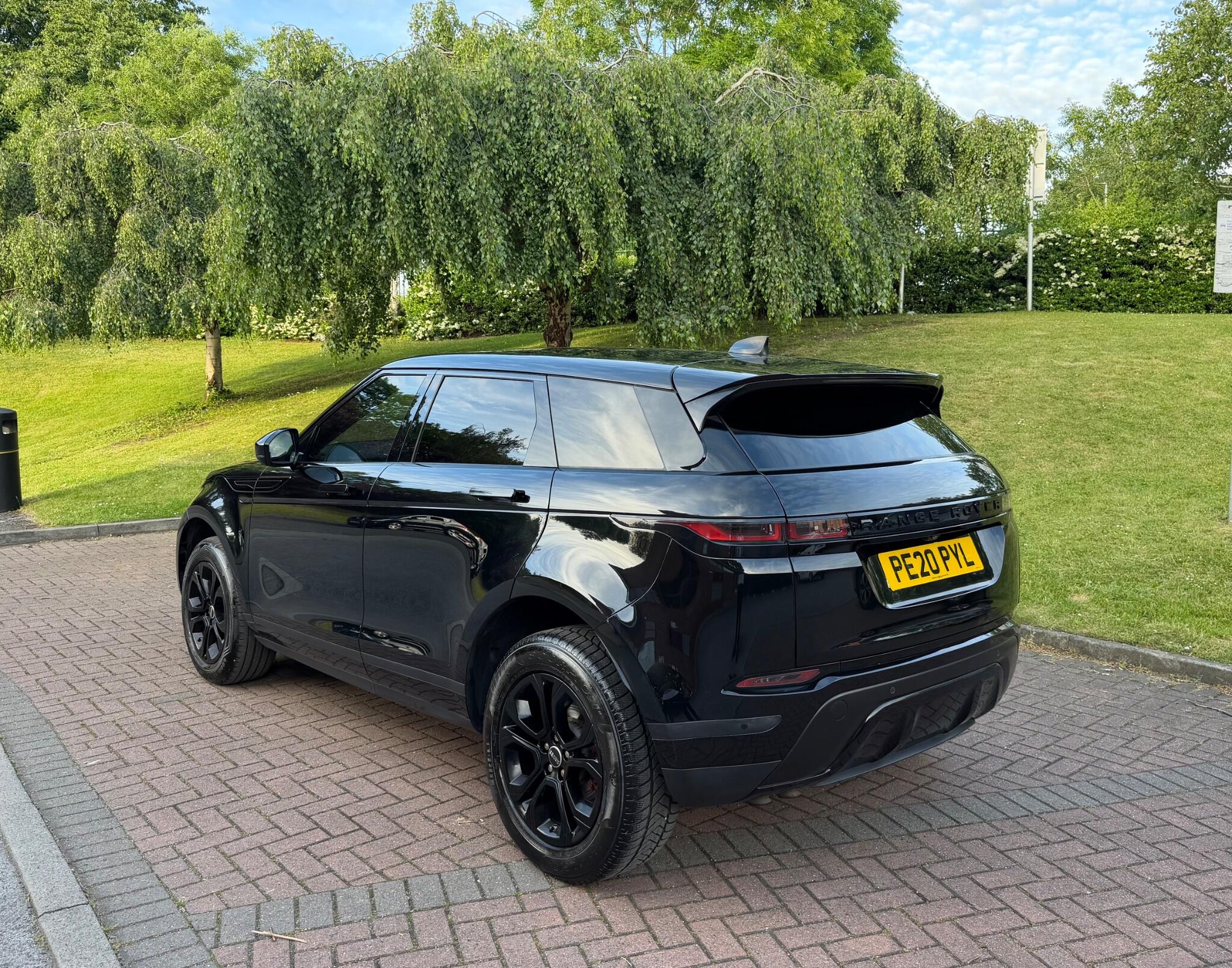 Land Rover Range Rover Evoque - Image 16