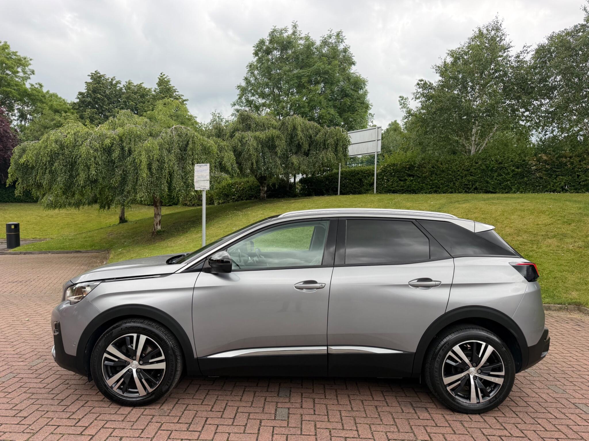 Peugeot 3008 - Image 11