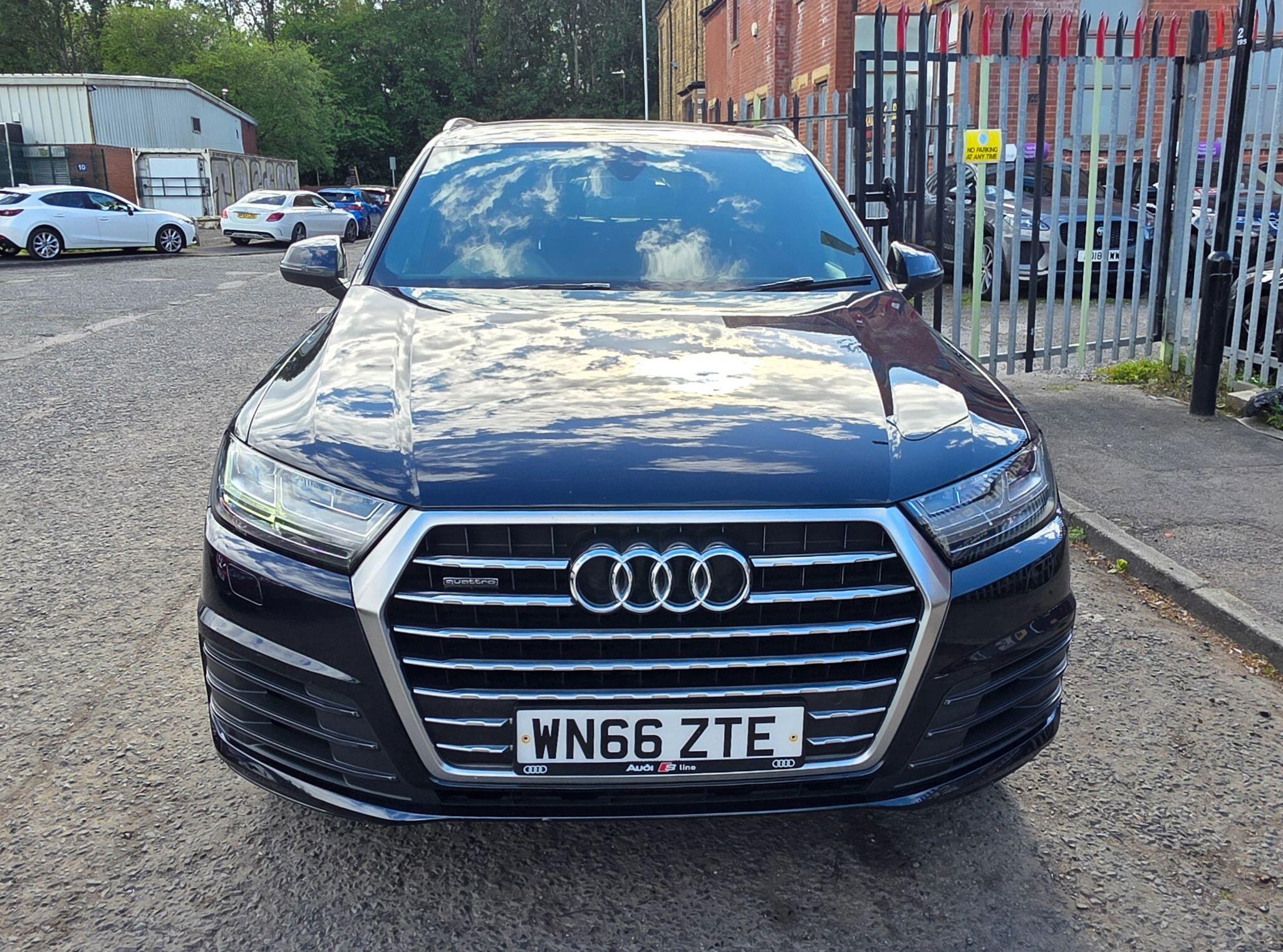 Audi Q7 - Image 3