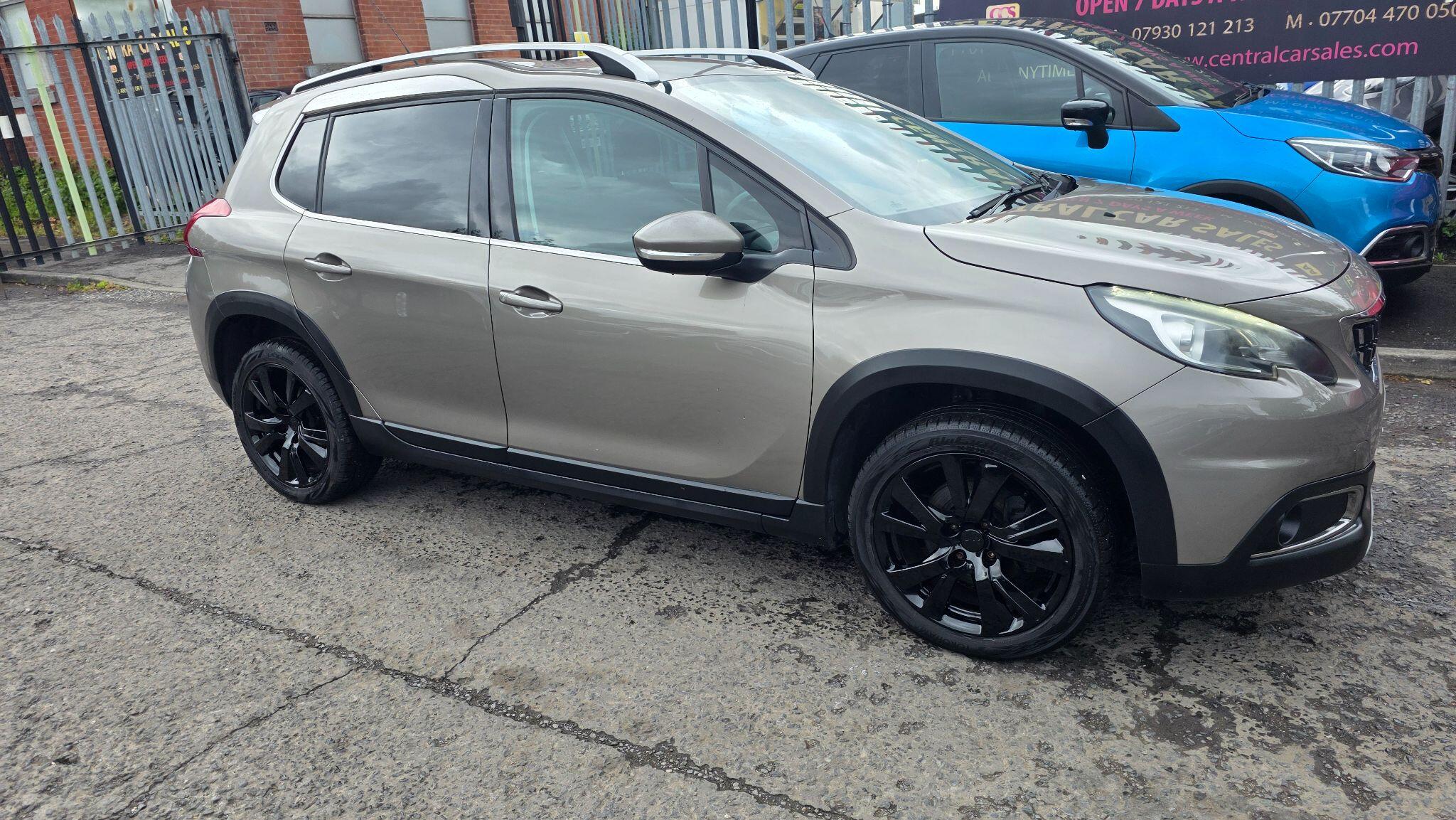 Peugeot 2008 - Image 2