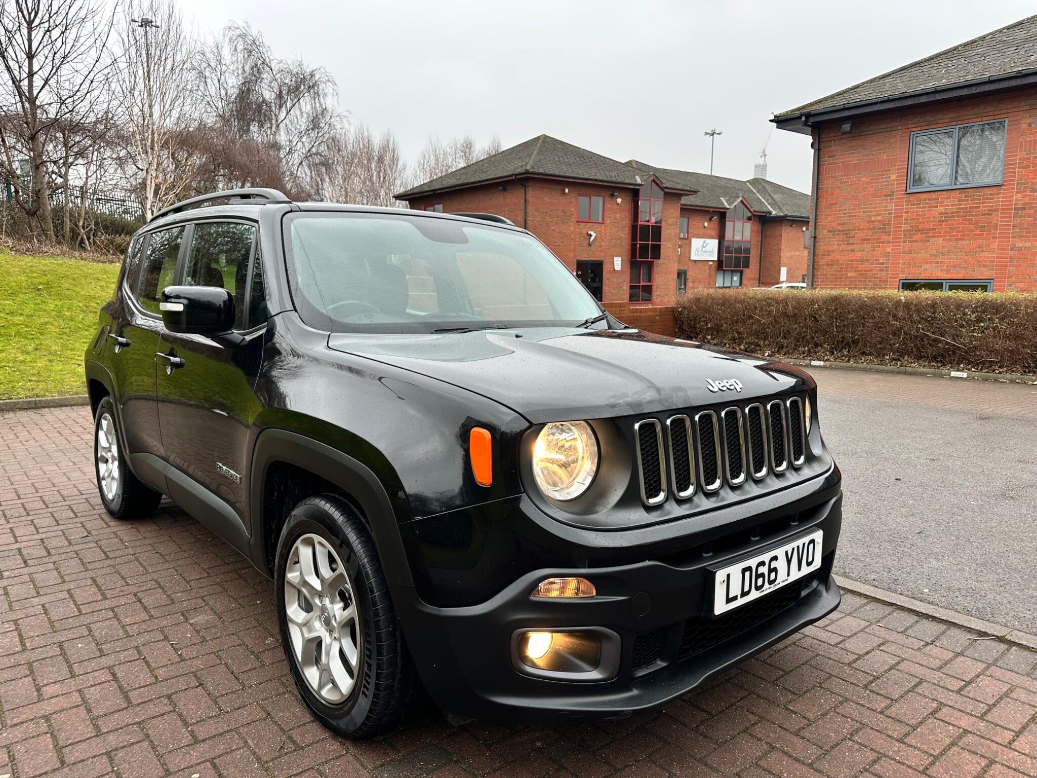 Jeep Renegade - Image 9