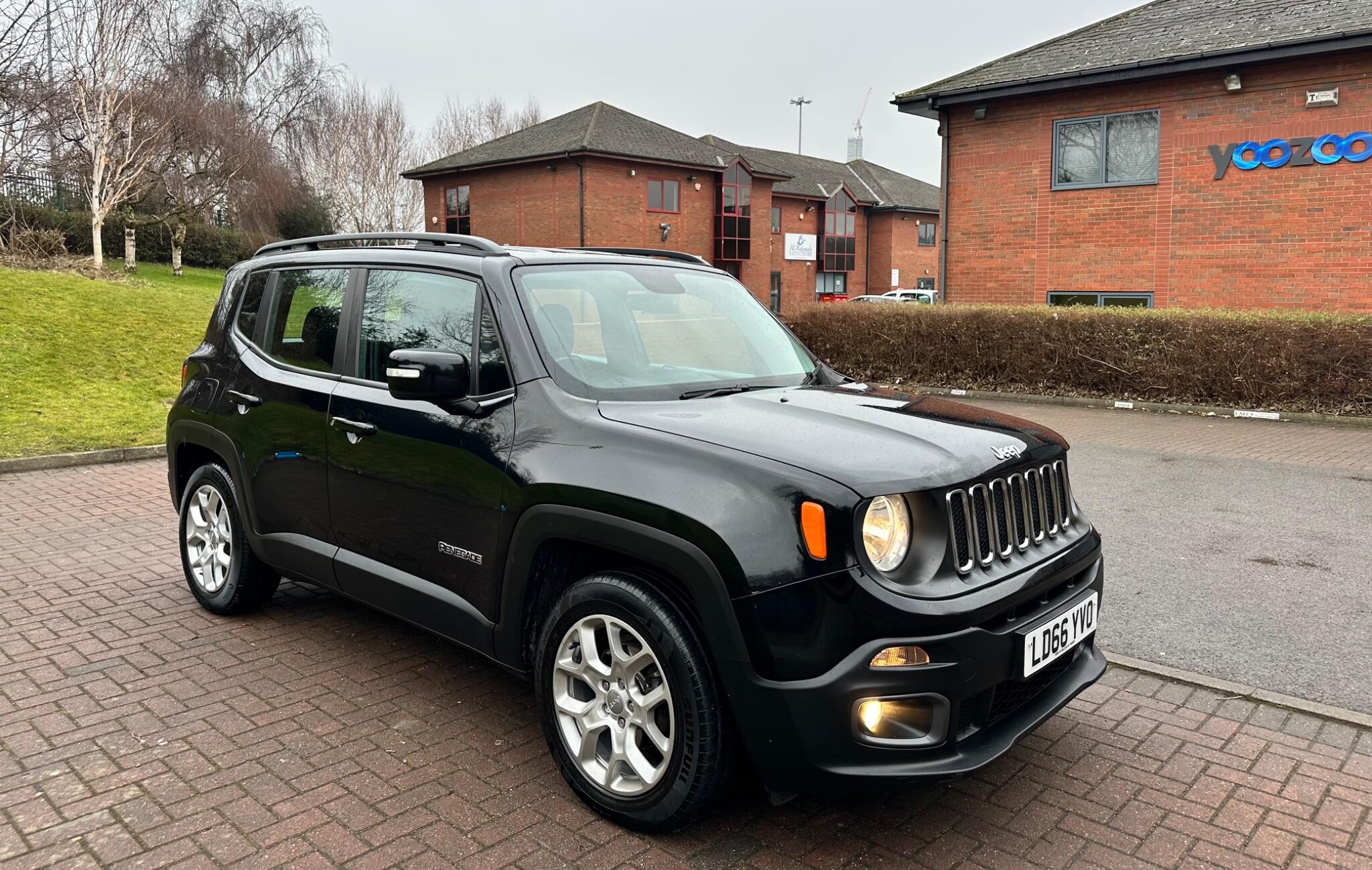 Jeep Renegade - Image 11