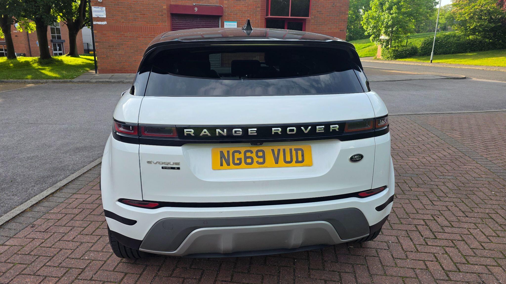 Land Rover Range Rover Evoque - Image 13