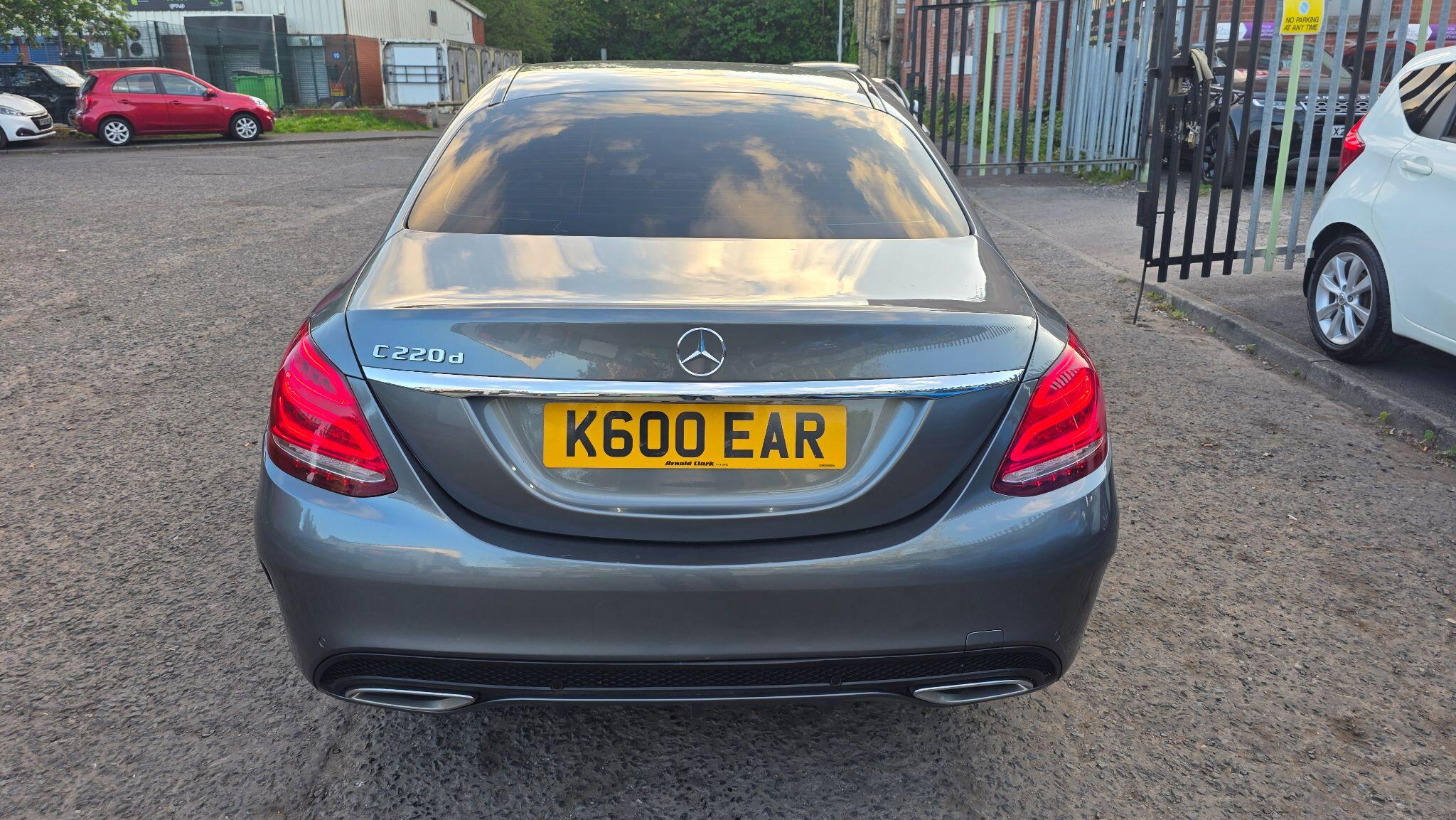 Mercedes C Class - Image 12