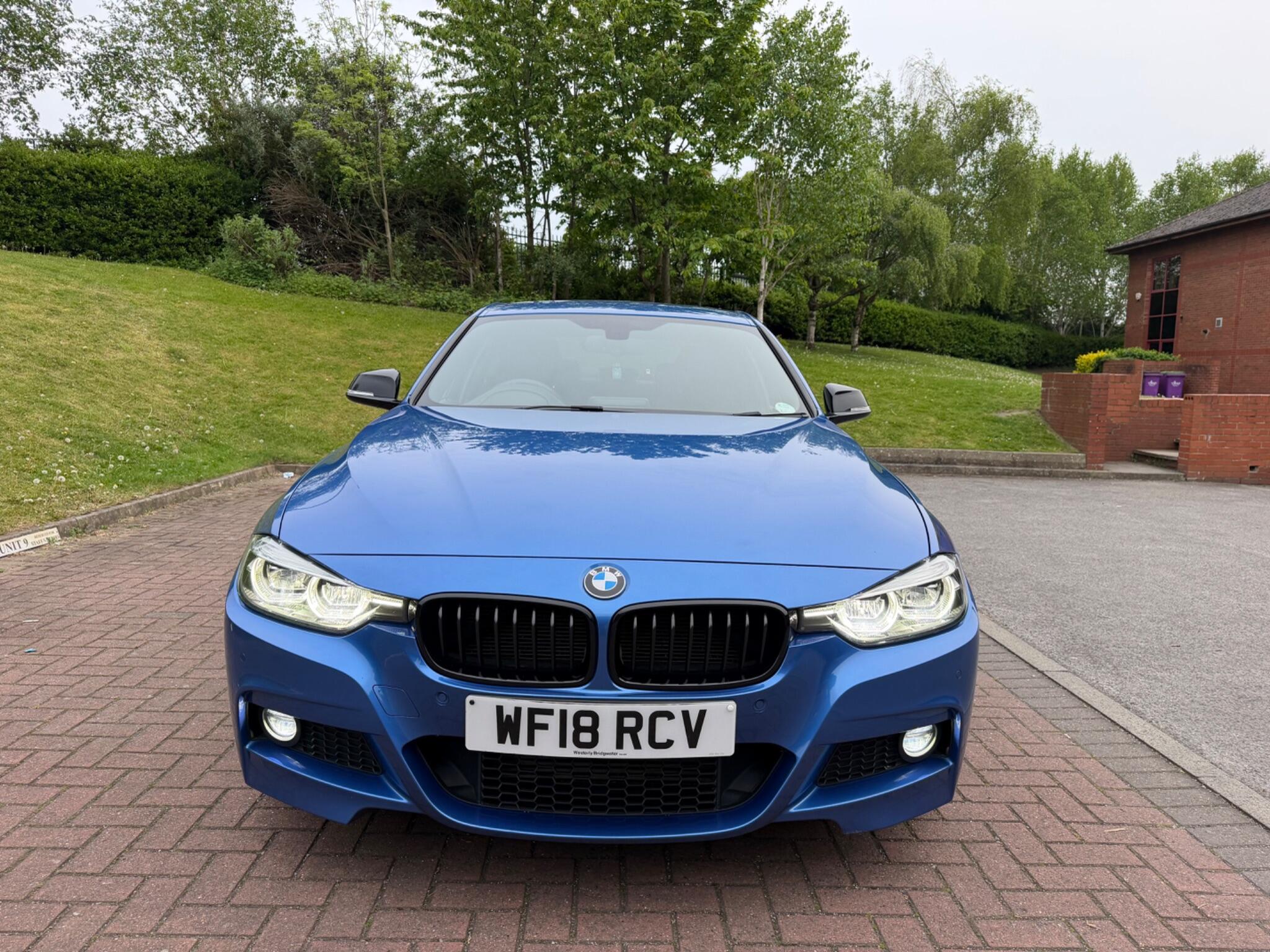 BMW 3 Series - Image 4
