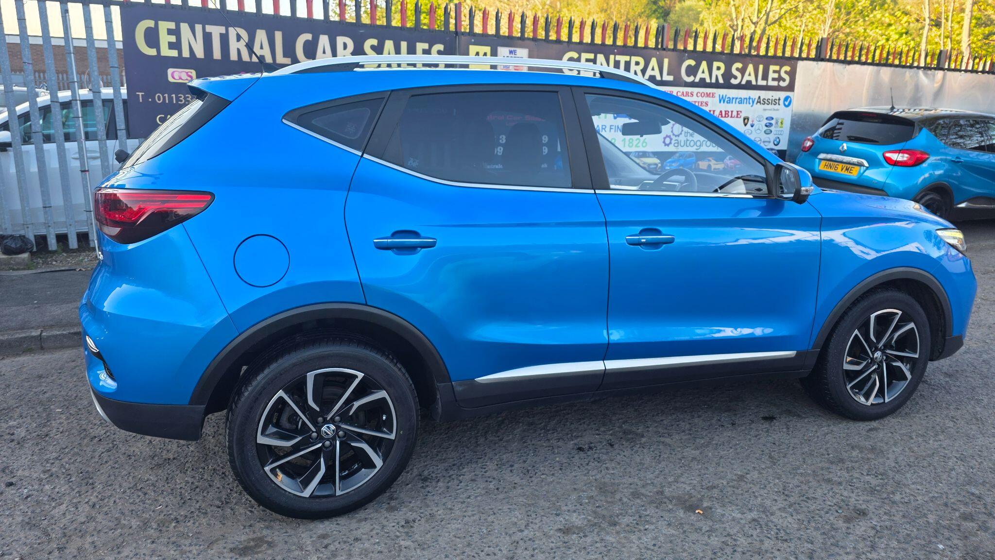 MG MG ZS - Image 11