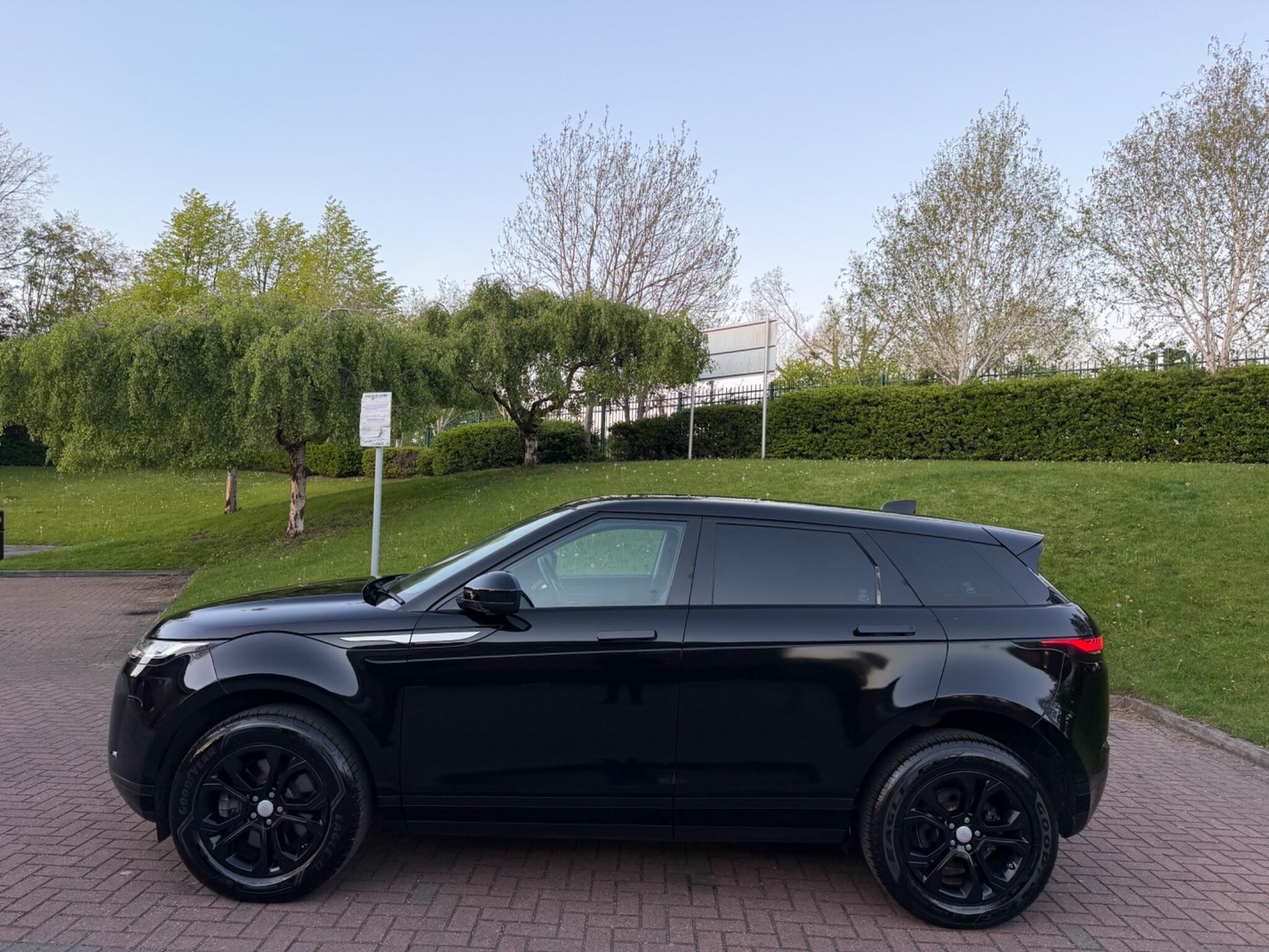 Land Rover Range Rover Evoque - Image 5