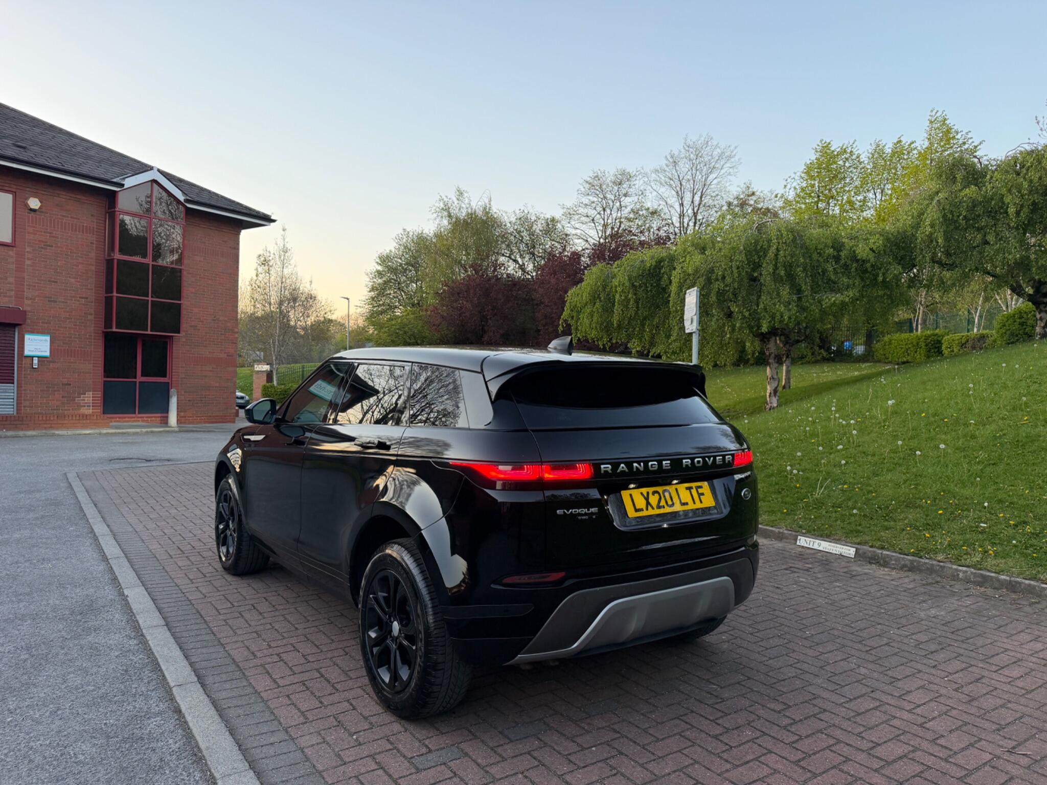 Land Rover Range Rover Evoque - Image 6