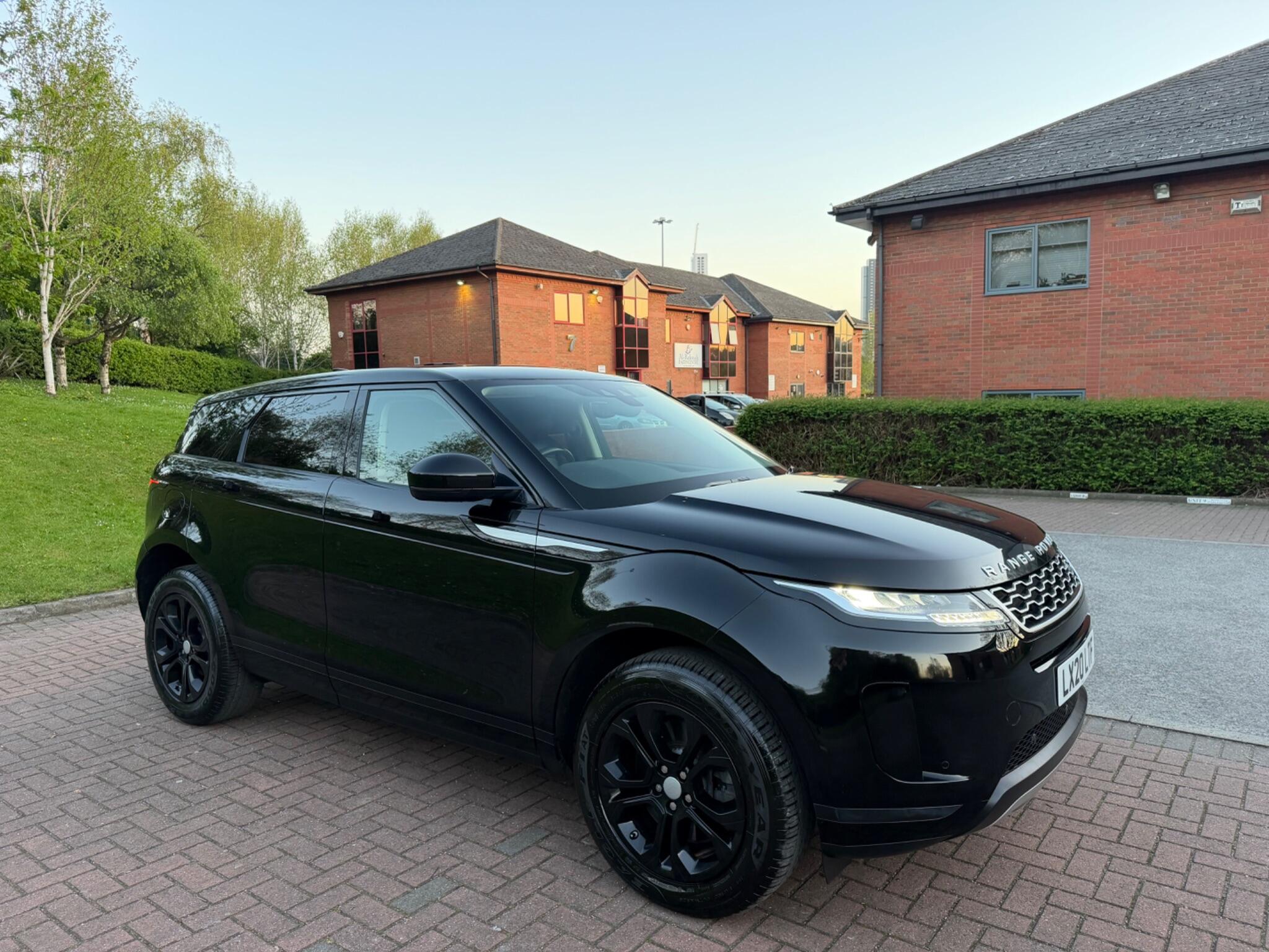 Land Rover Range Rover Evoque - Image 9