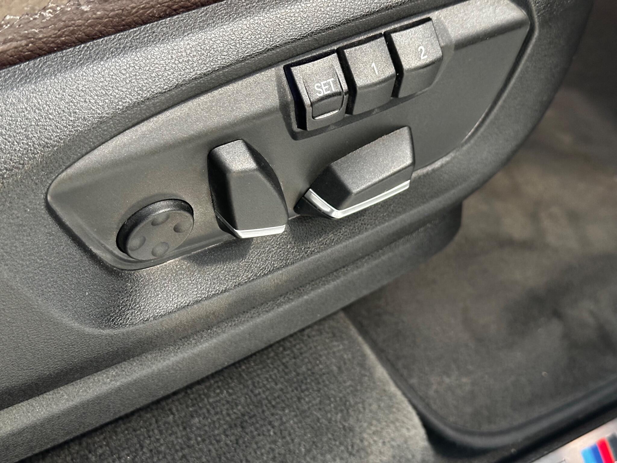 BMW X5 - Image 12