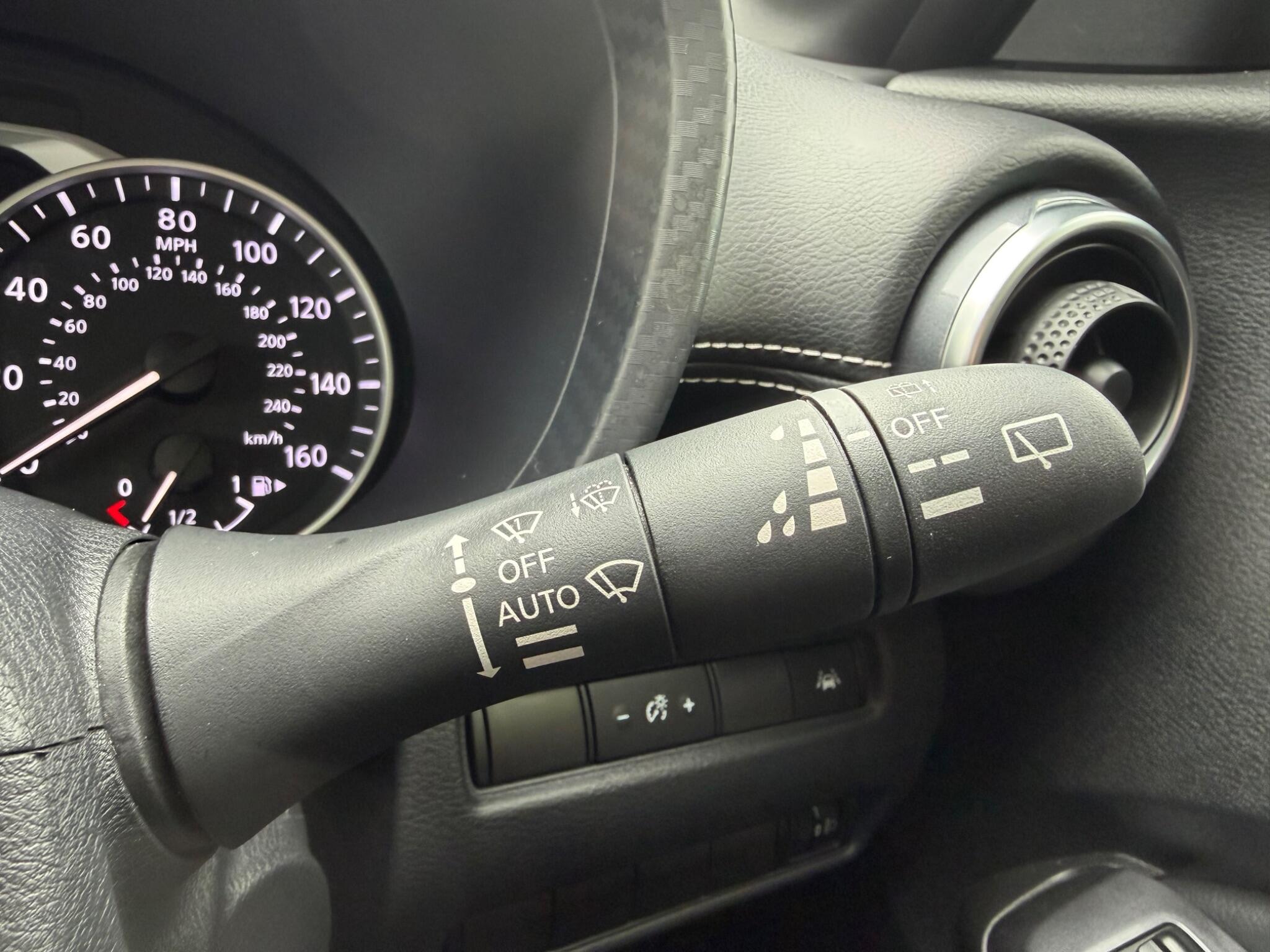 Nissan Juke - Image 20