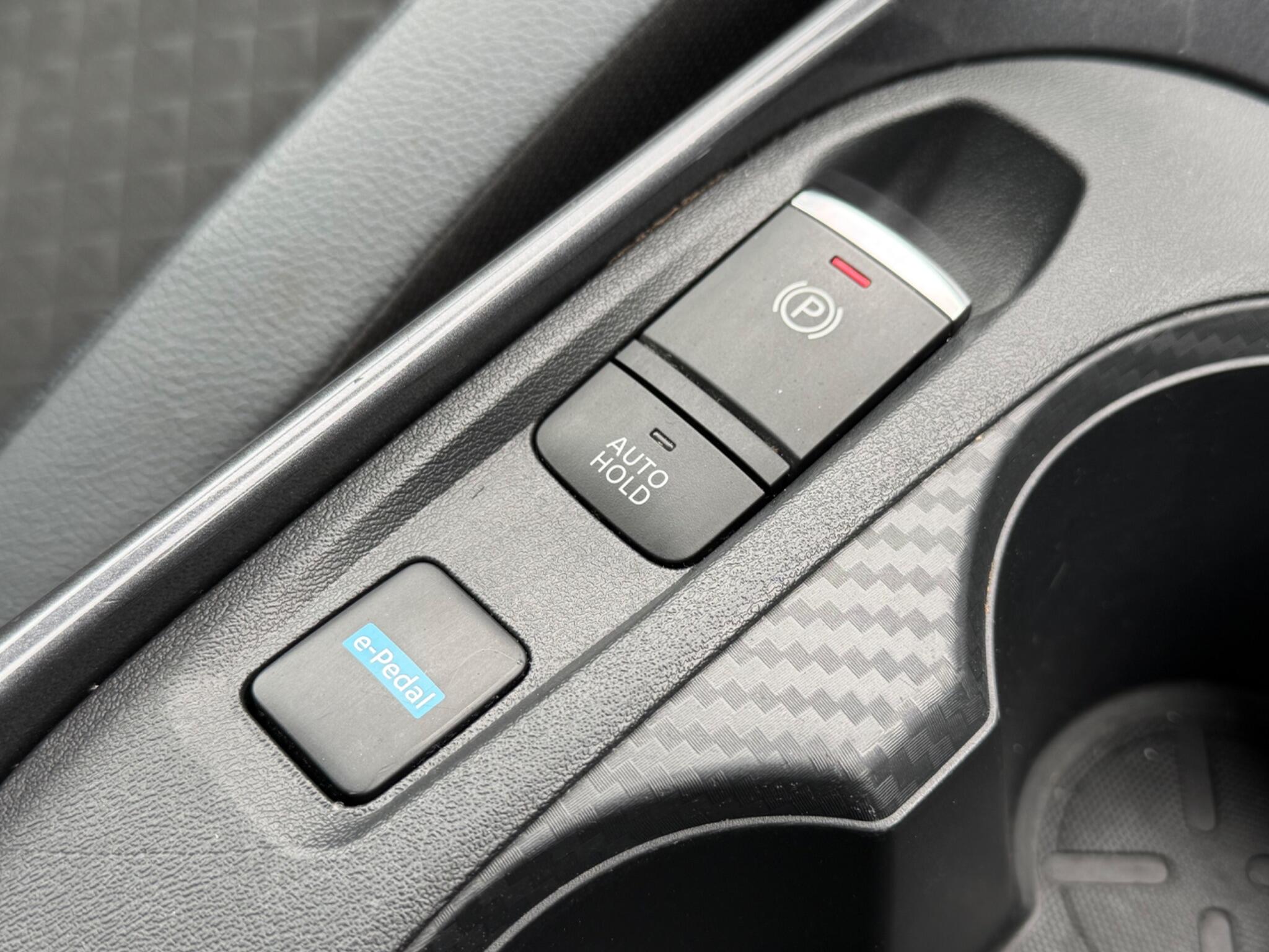 Nissan Juke - Image 17