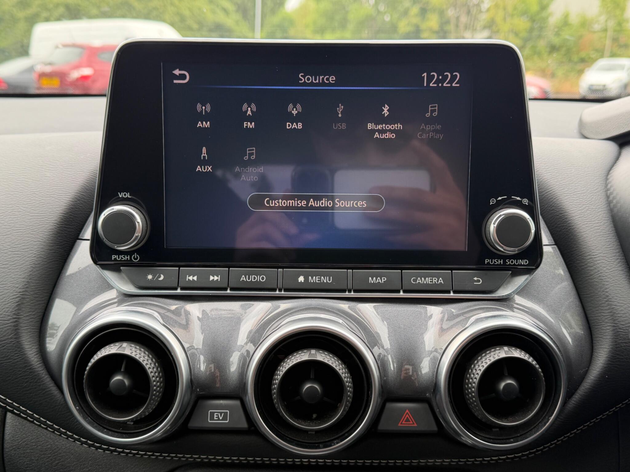 Nissan Juke - Image 29