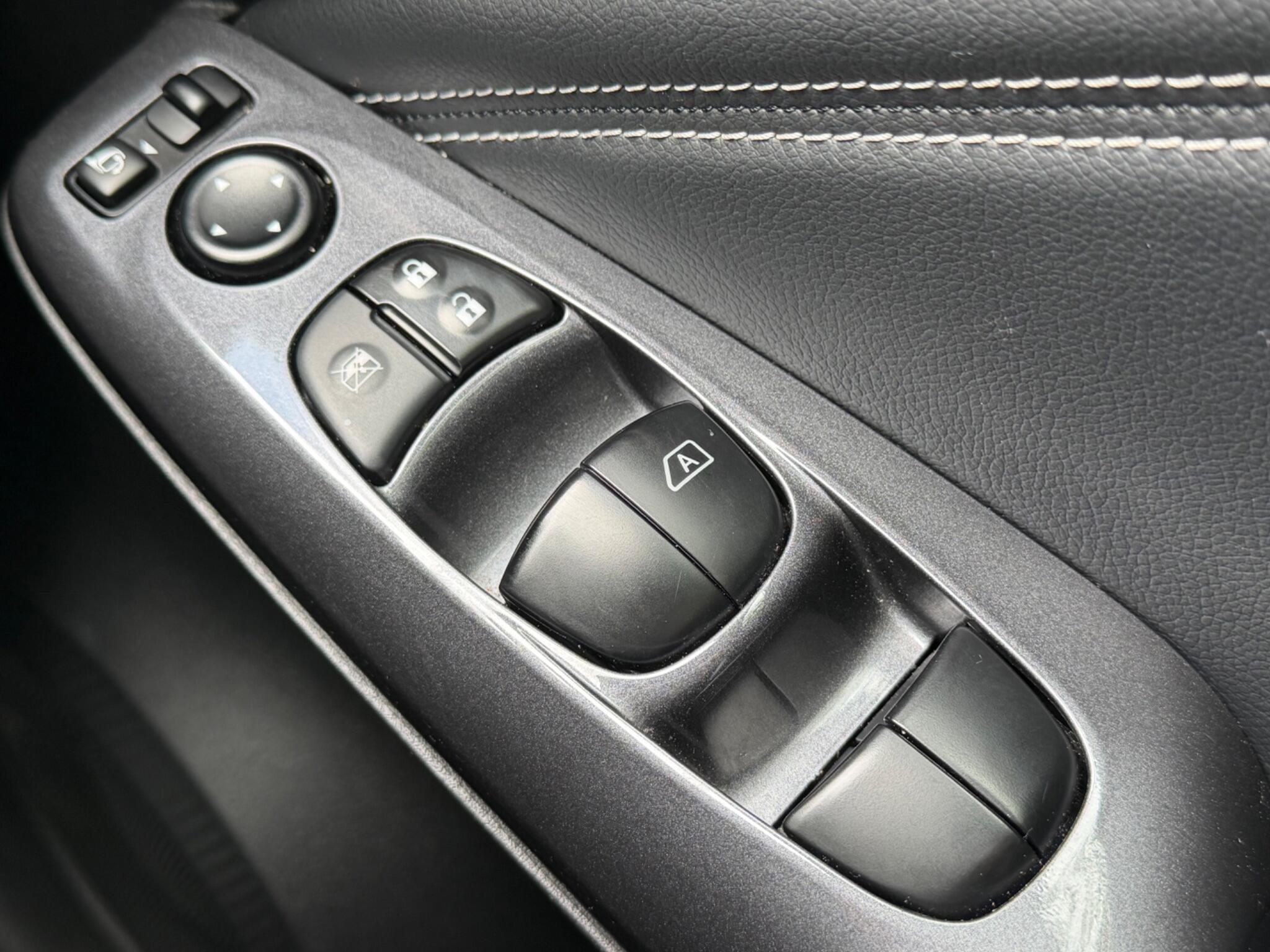 Nissan Juke - Image 22