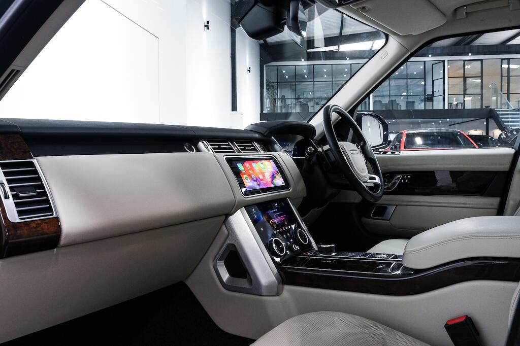 Land Rover Range Rover - Image 14