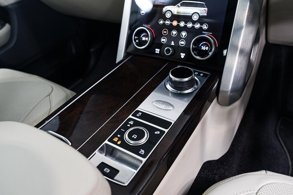 Land Rover Range Rover - Image 20