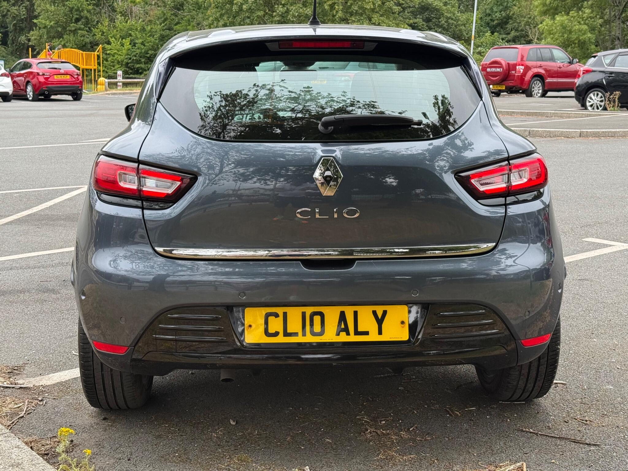 Renault Clio - Image 4