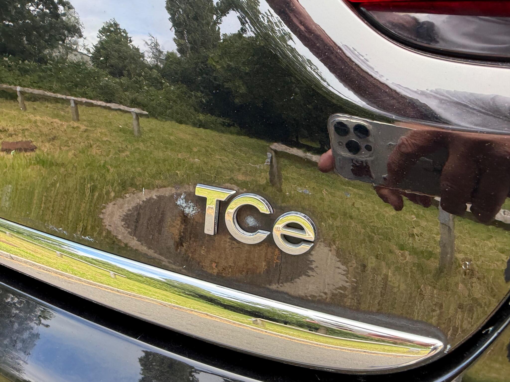 Renault Clio - Image 43